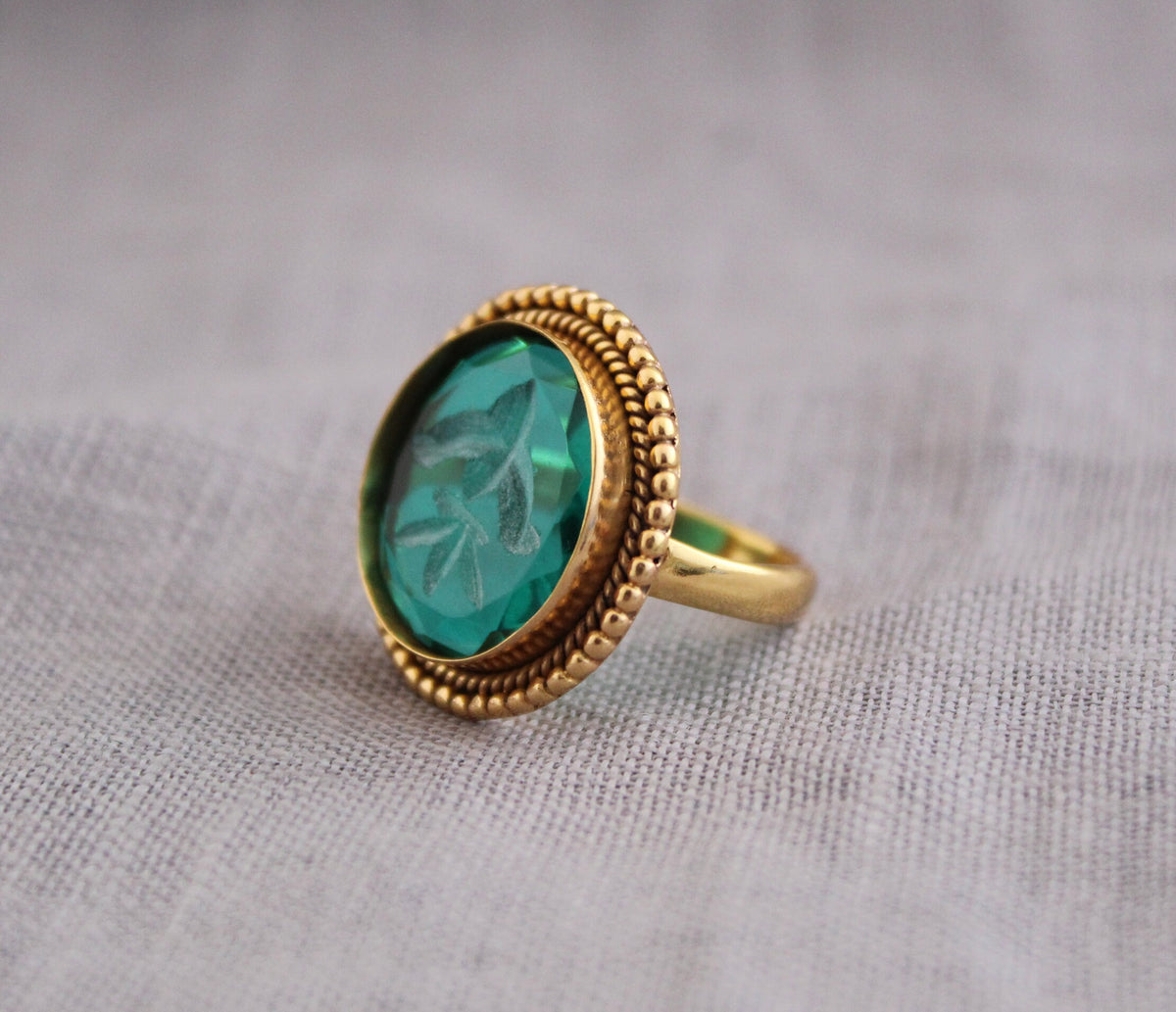 Green Intaglio Ring, Grand Tour Signet Style, Gold Plated, photo 6