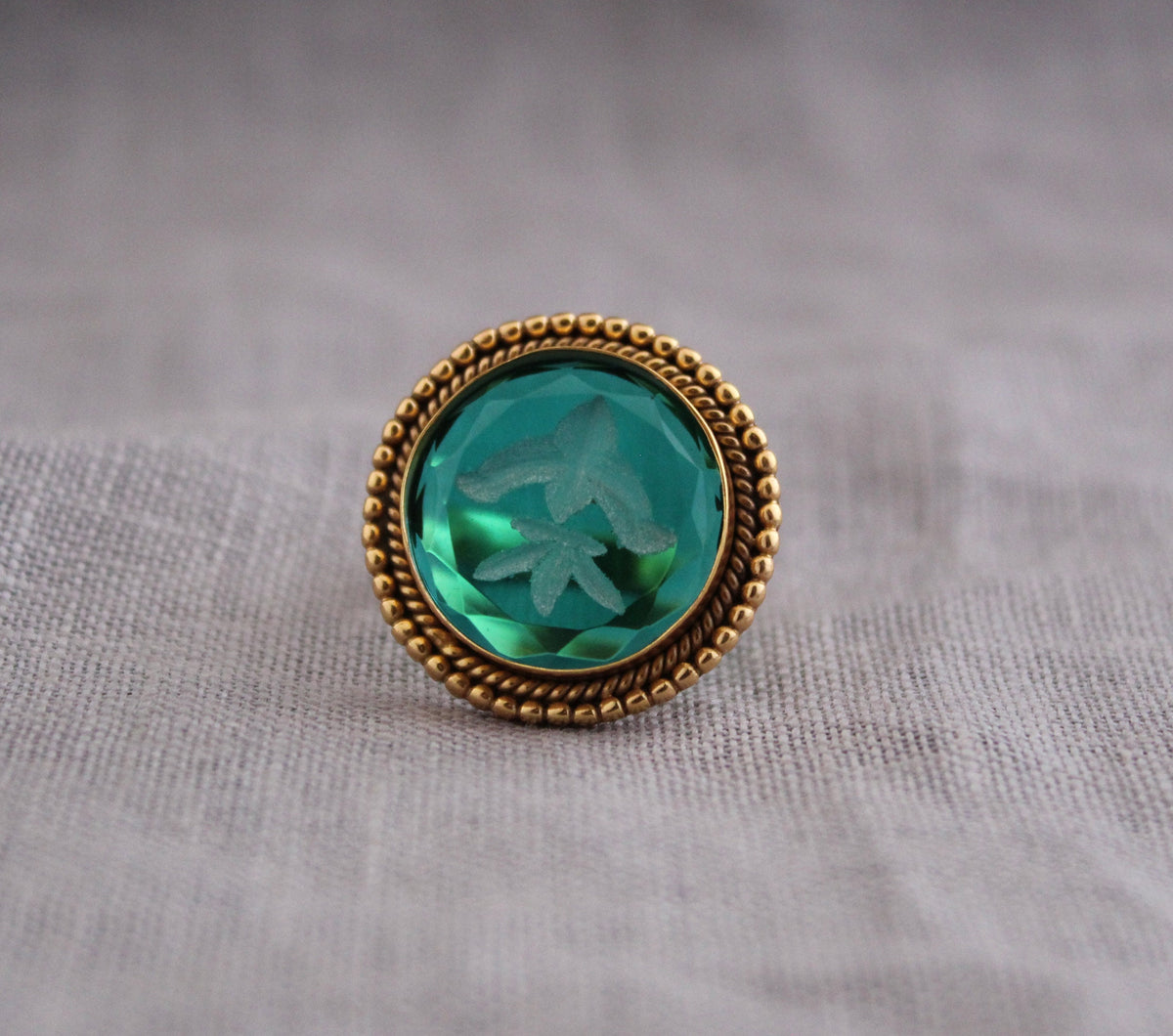 Green Intaglio Ring, Grand Tour Signet Style, Gold Plated, photo 4