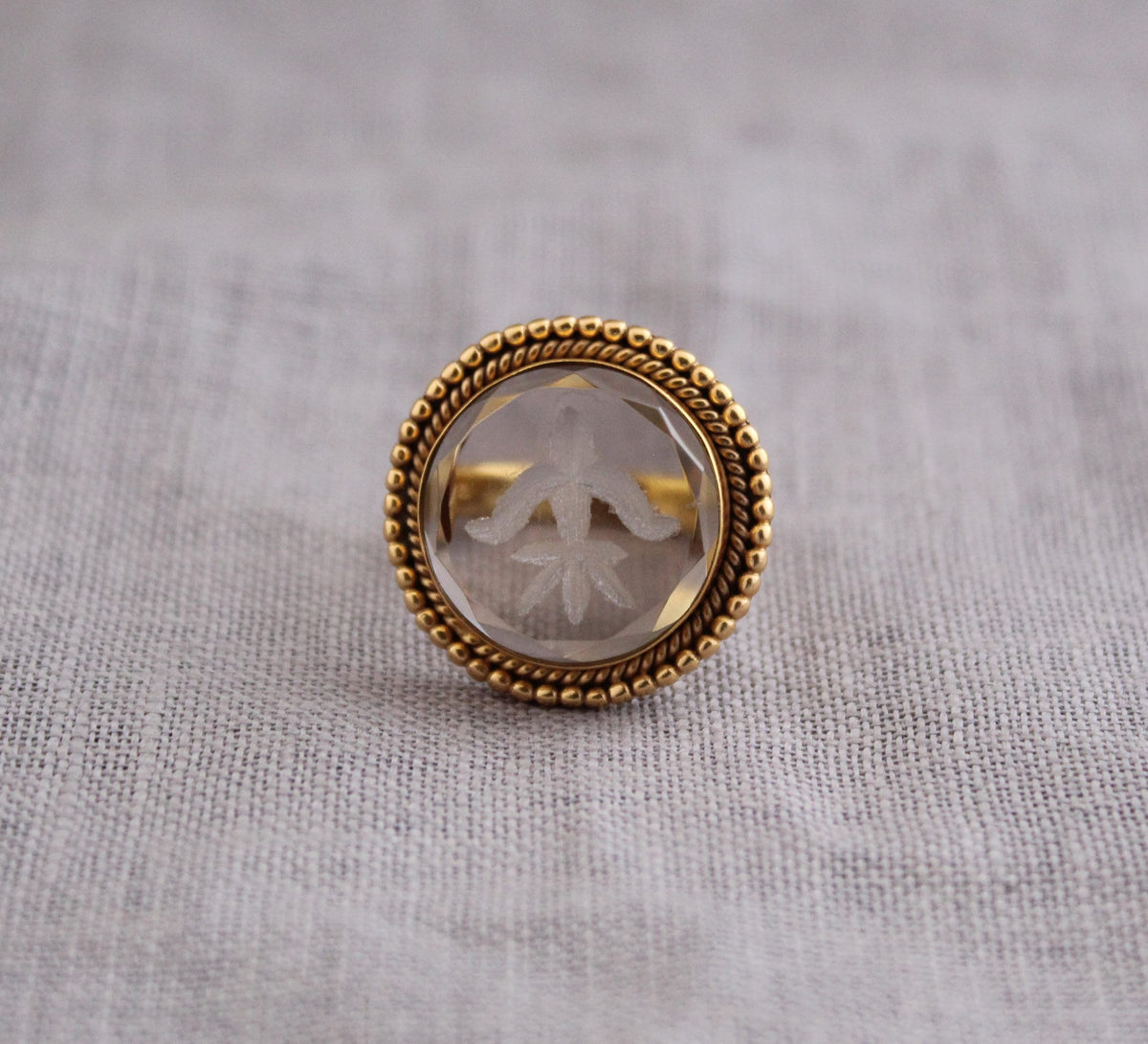 Brown Intaglio Cocktail Ring, Victorian Style, photo 2