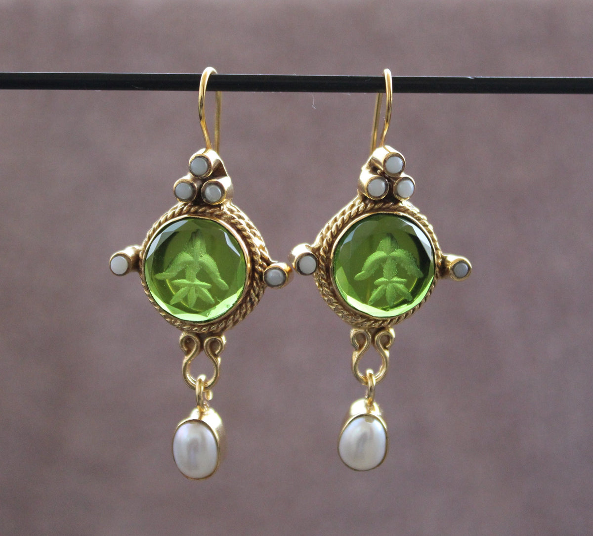 Small Green Round Intaglio Earrings, Art Deco Style, Gold Plated, photo 5