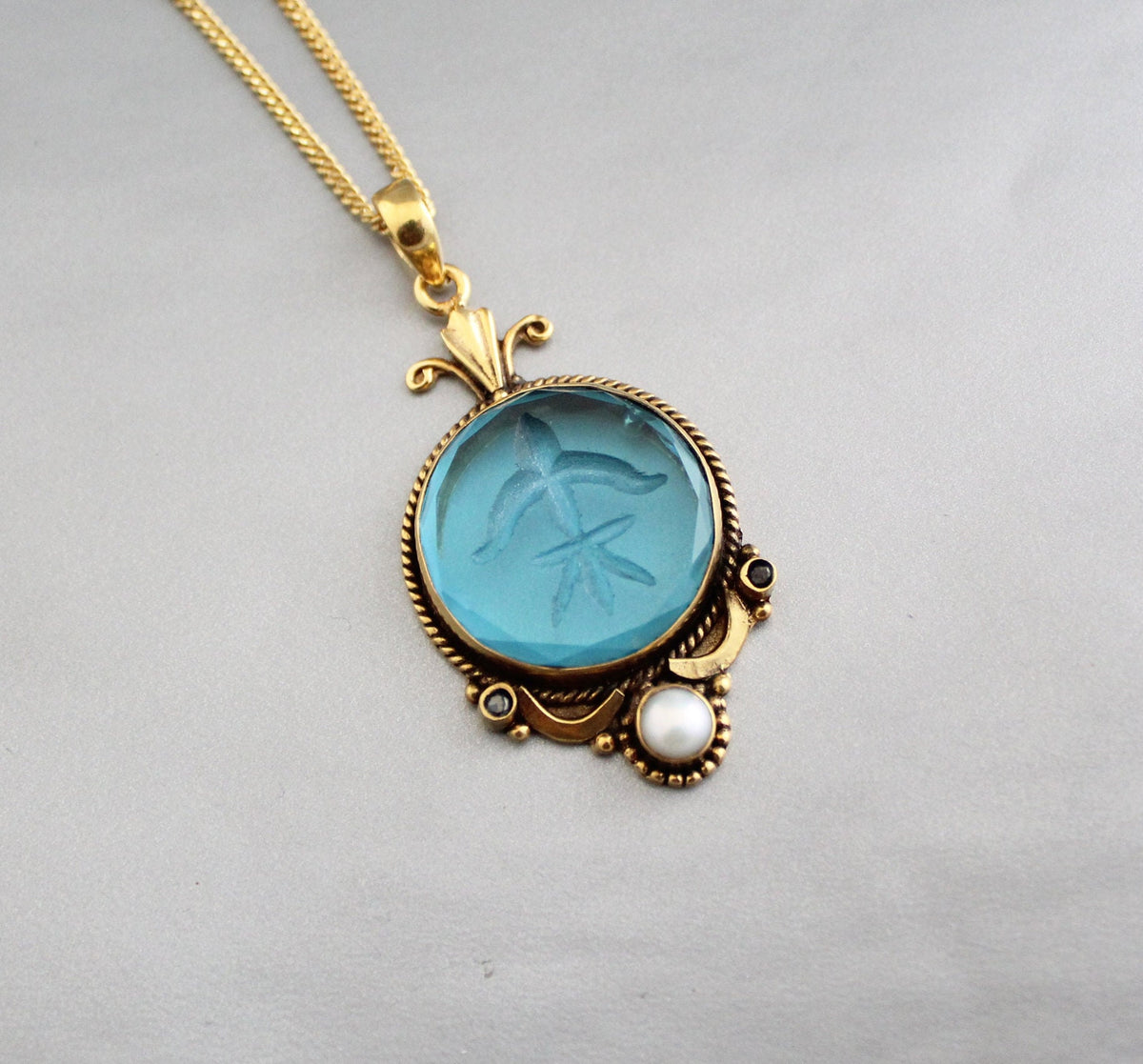 Blue Intaglio Pendant Necklace, Antique Gold Brass with Pearl, photo 6