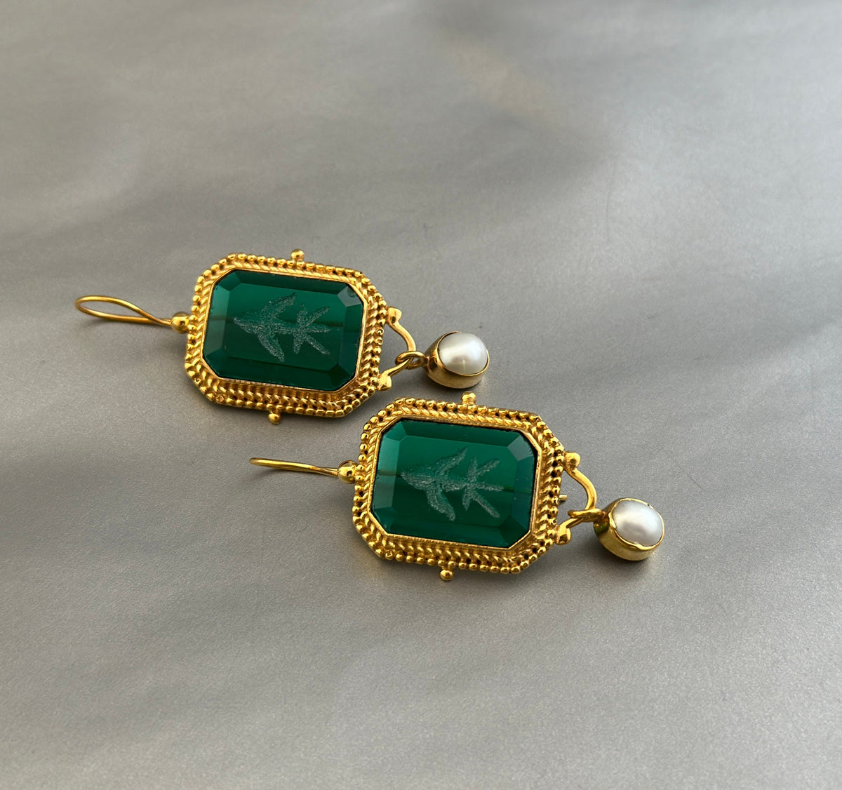 Green Intaglio Glass Drop Earrings, Victorian Style, Gold and Pearl, photo 8