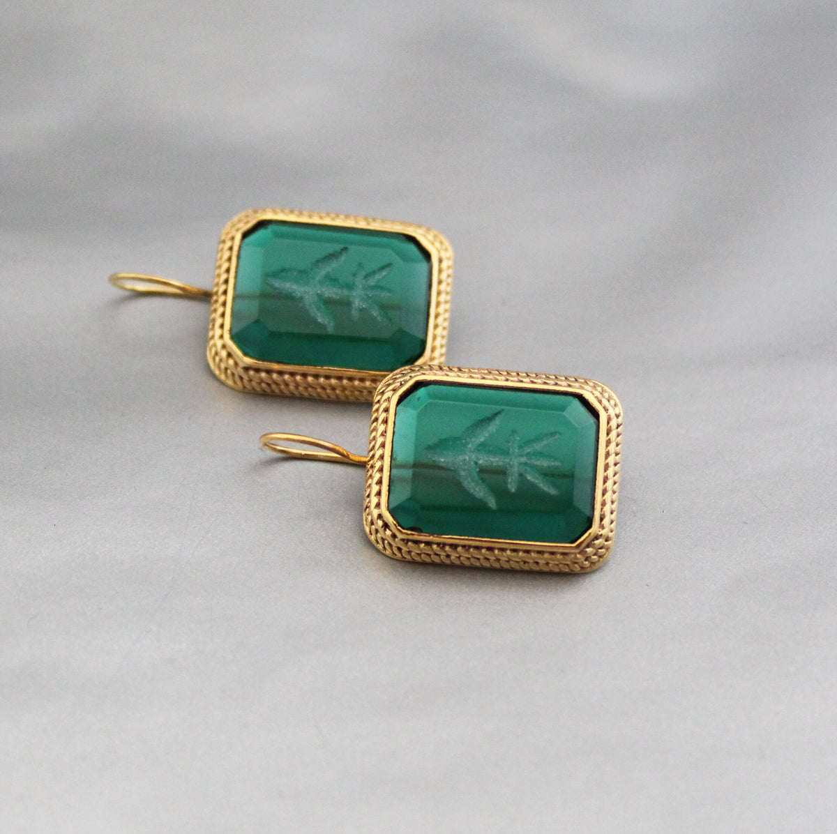 Green Intaglio Glass Earrings, Art Deco Style, Brass, photo 7