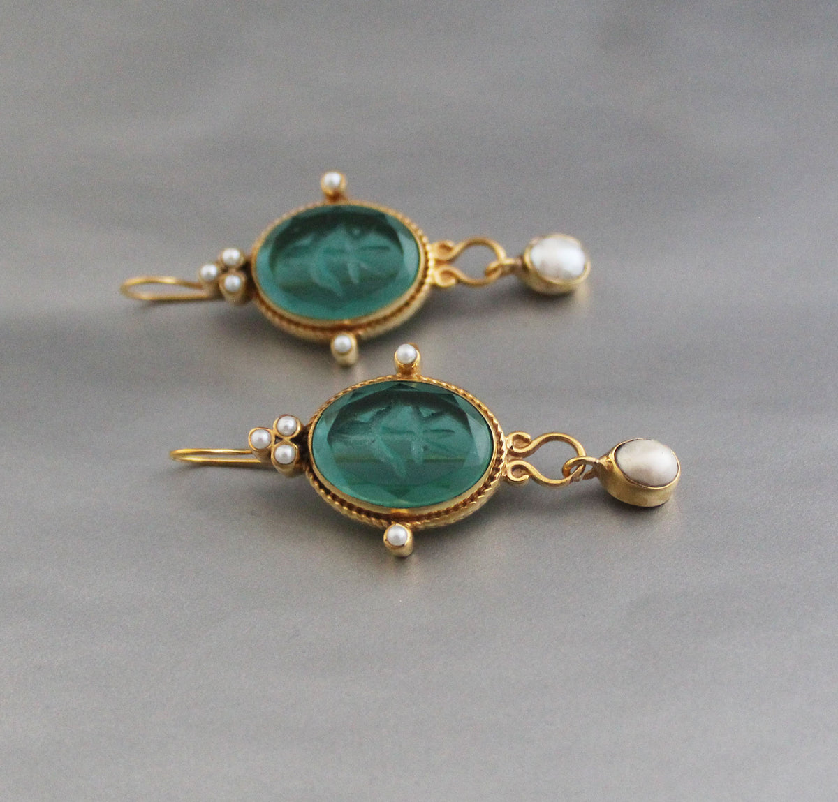 Green Intaglio Earrings, Victorian Style, 18K Gold, photo 8