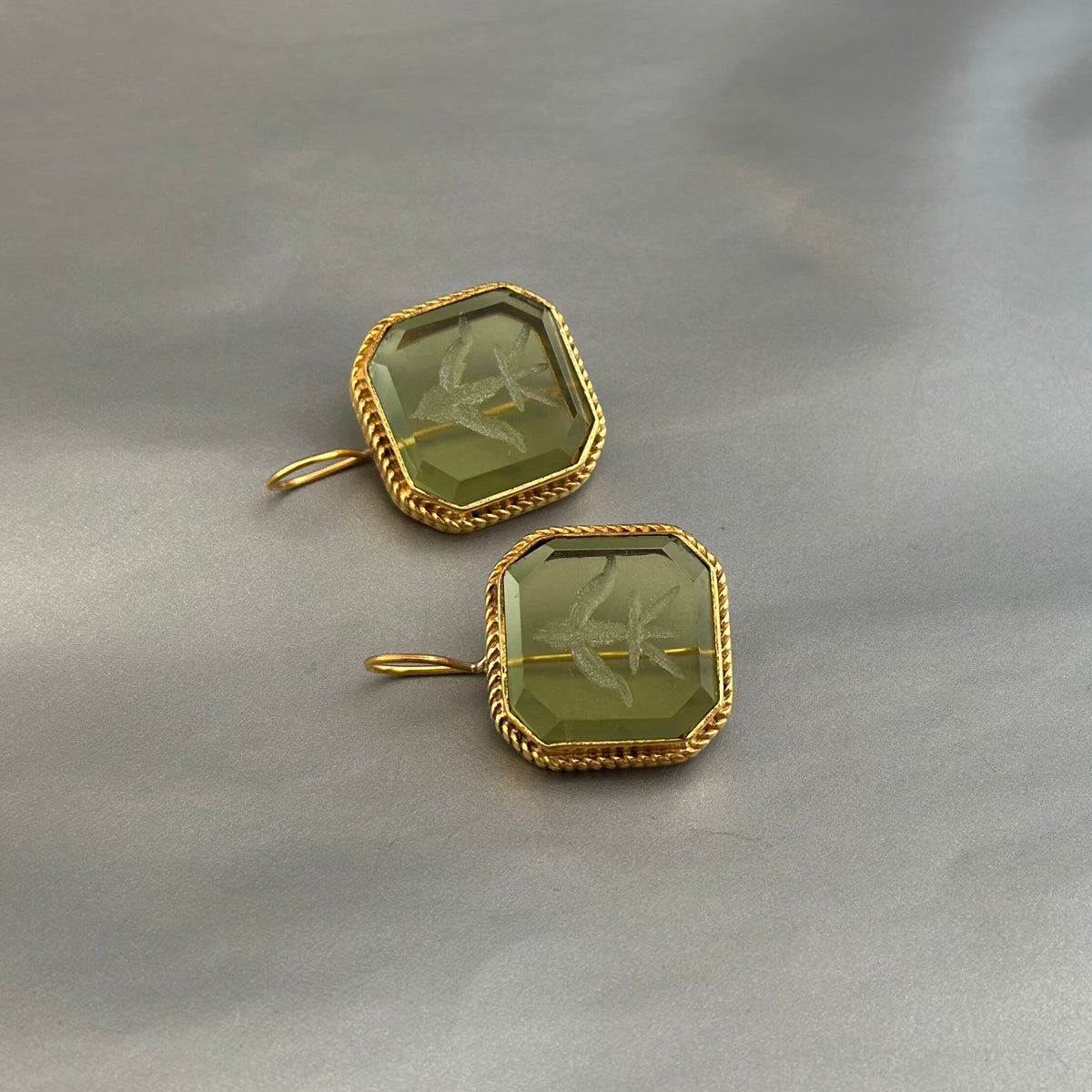 Green Intaglio Earrings, Everyday Gold, photo 8