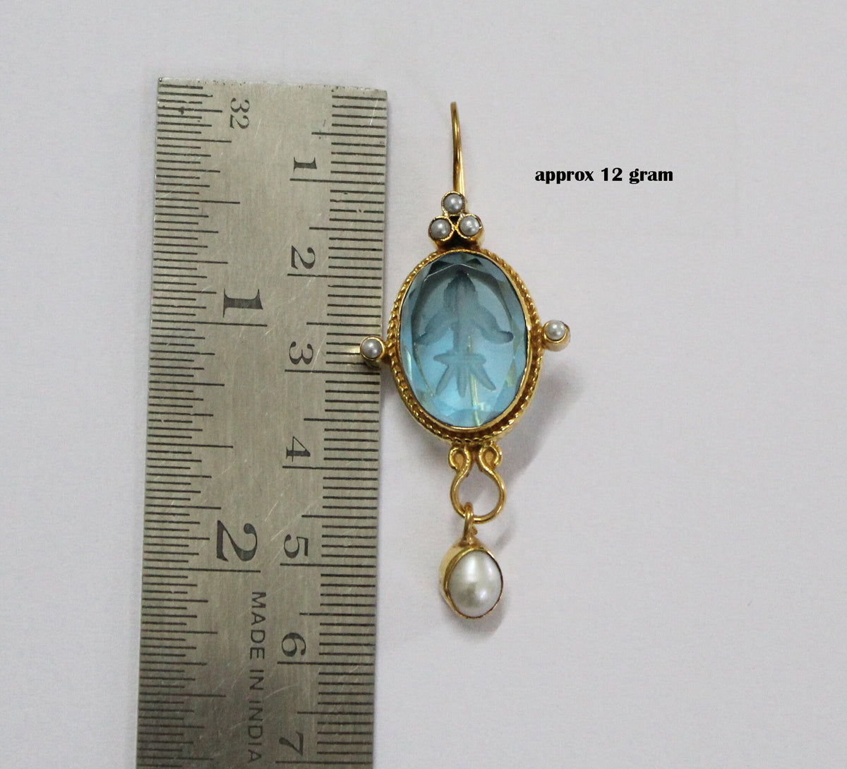 Green Intaglio Earrings, Victorian Style, 18K Gold, photo 3