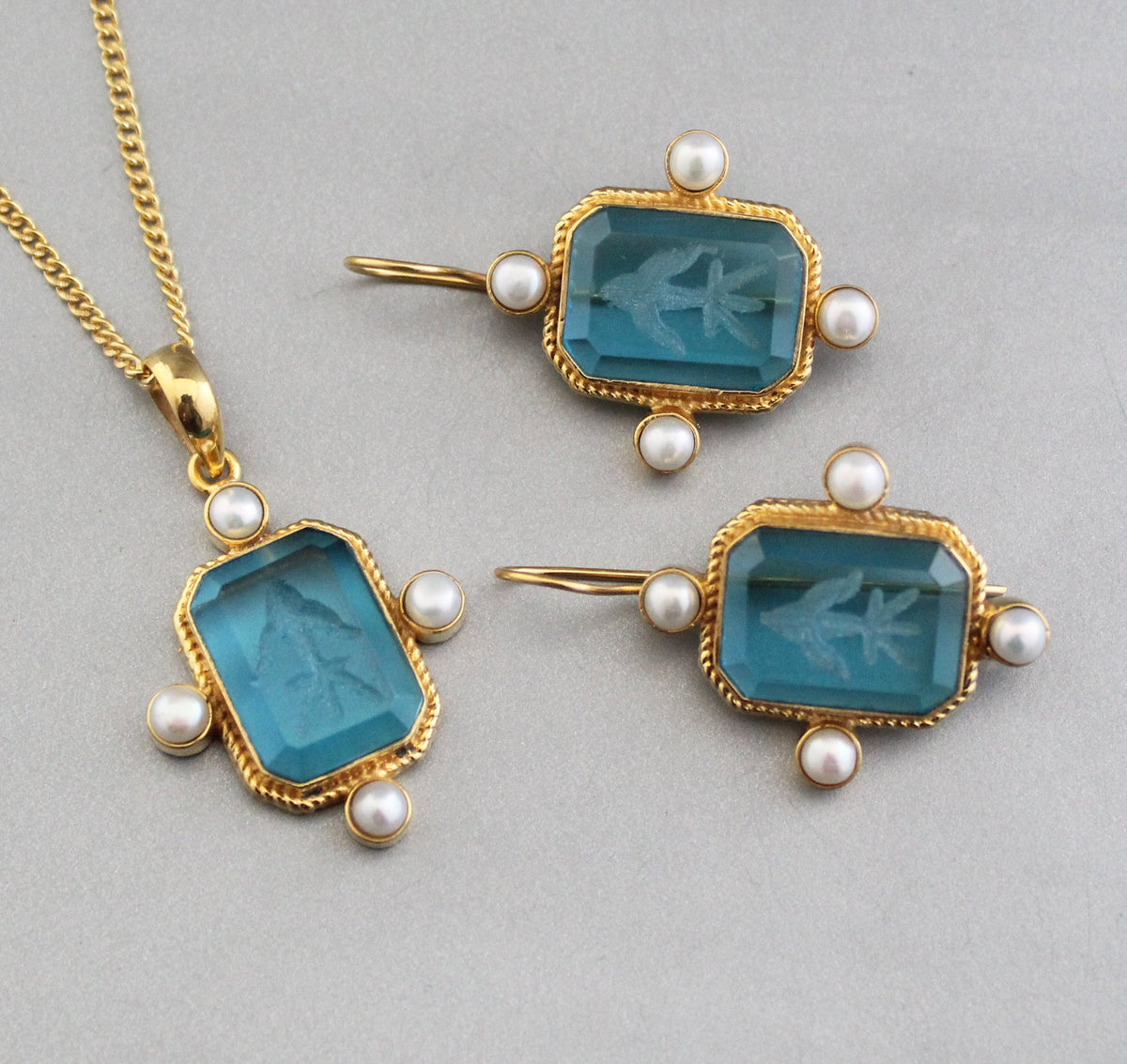Blue Intaglio Pendant Necklace and Earrings Set, Vintage Cameo, 18K Gold Vermeil, photo 6
