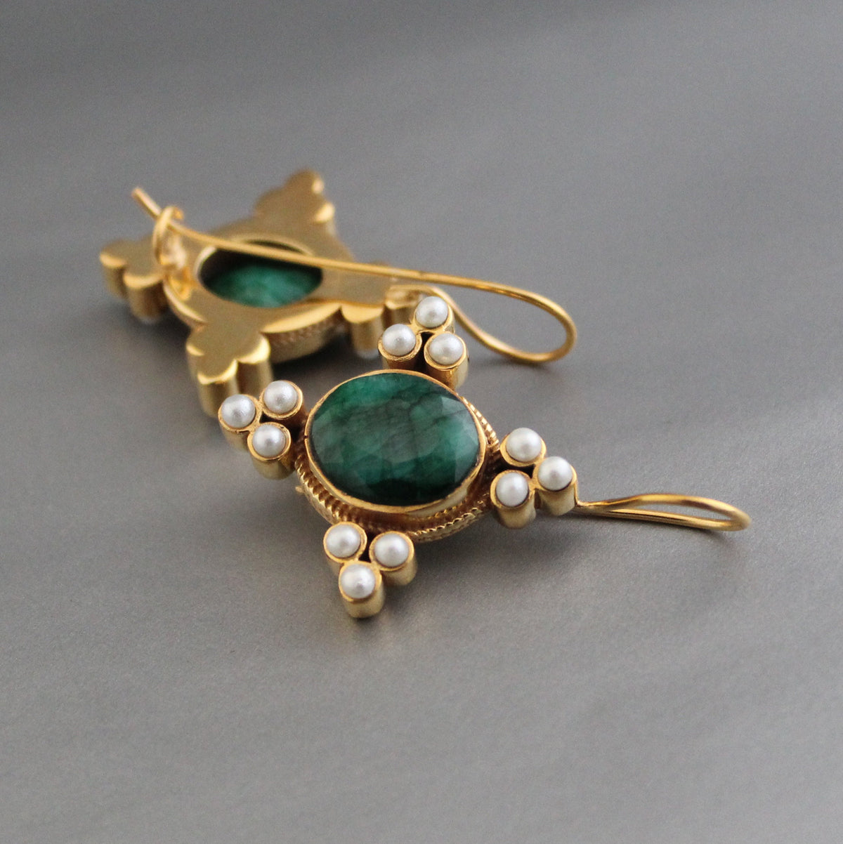 Emerald Oval Intaglio Earrings, 1920s Bridal Style, Gold, photo 9