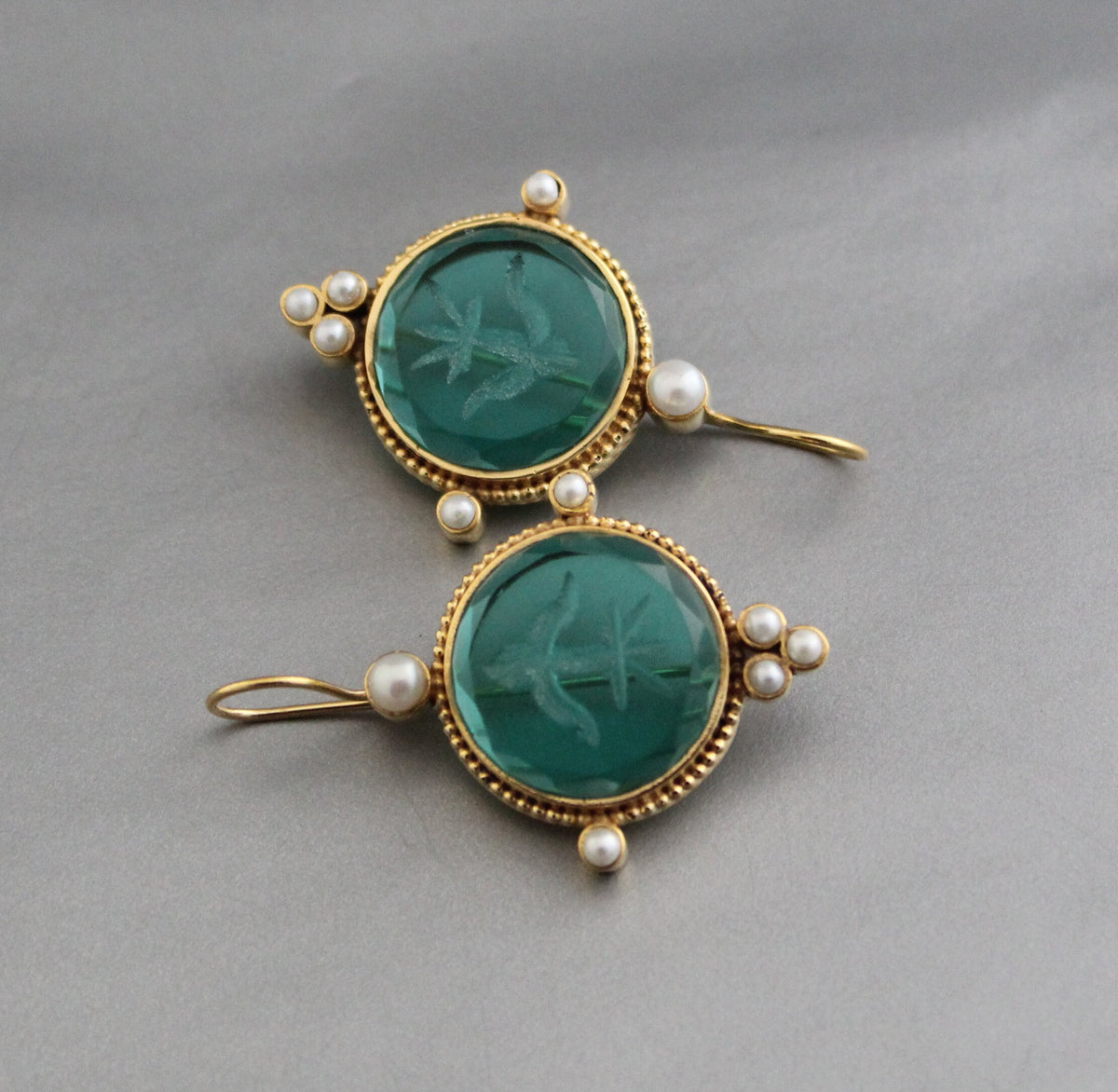 Intaglio Glass Earrings, Vintage Bridal Style, Brass with Pearls, photo 8