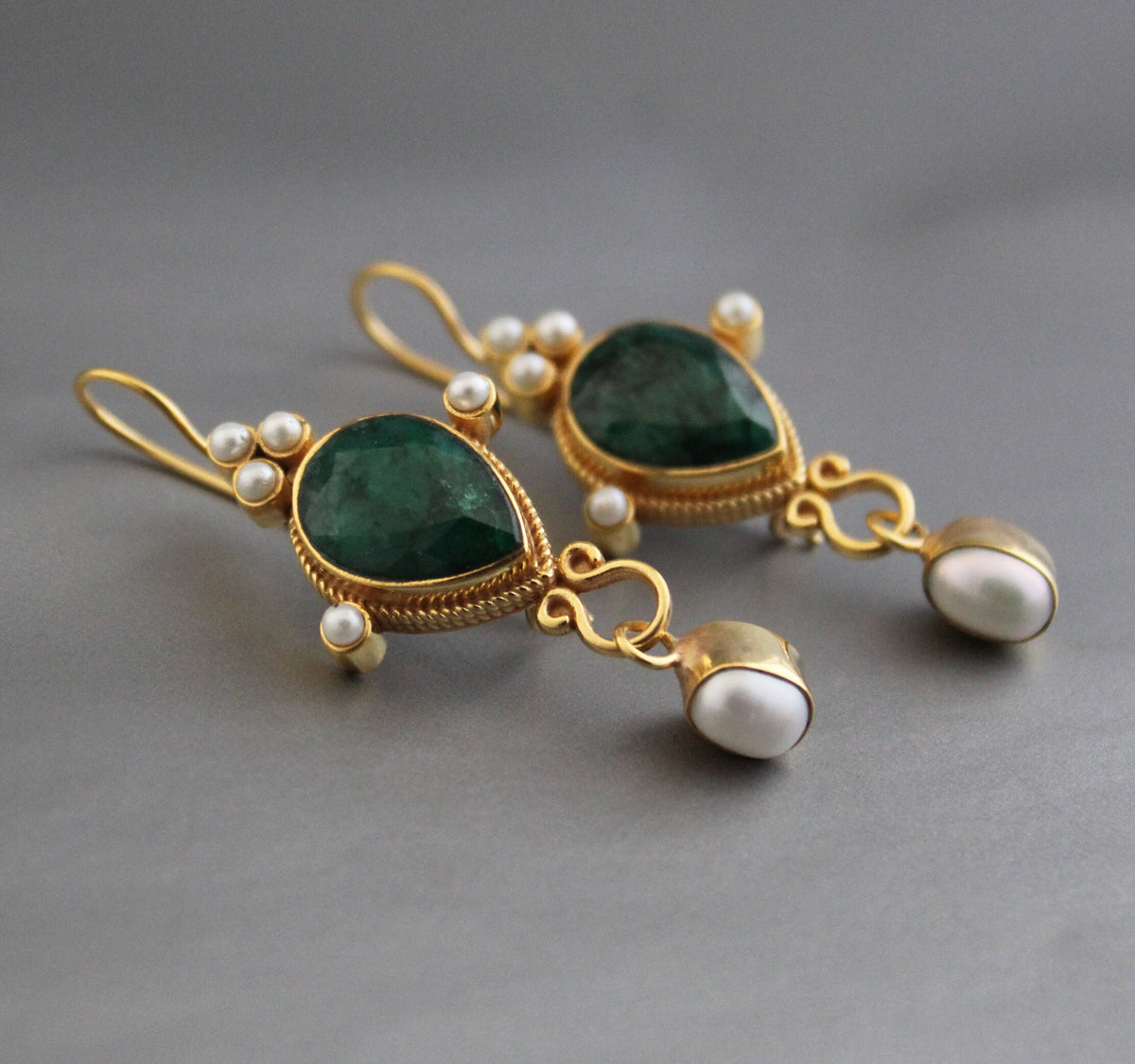 Emerald Earrings, Edwardian Style, Gold, photo 2