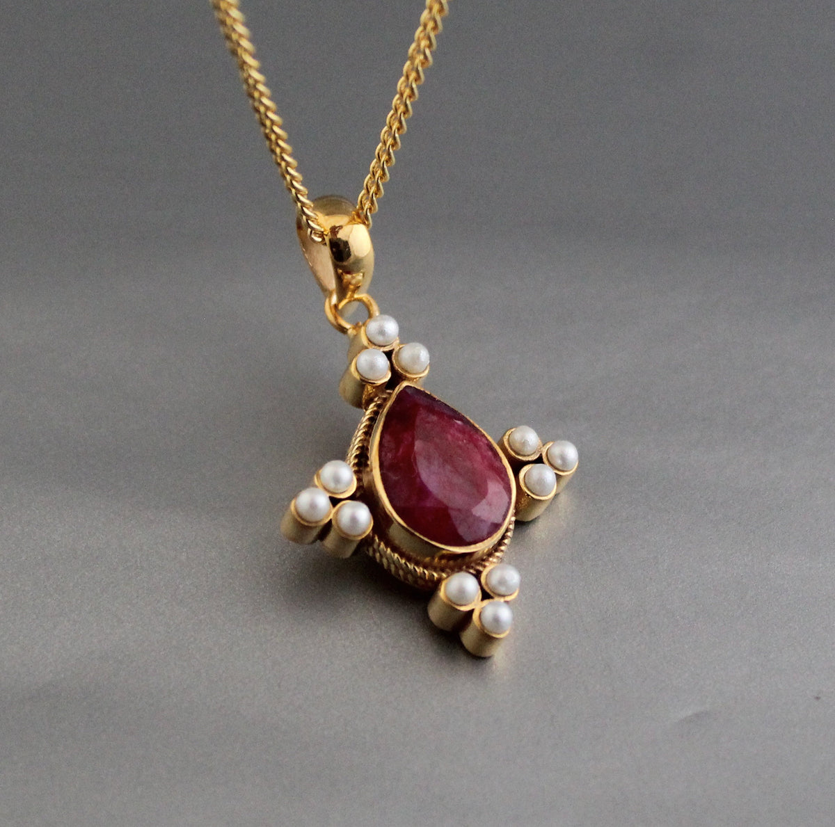 Red Intaglio Necklace, Victorian Cameo Pendant, photo 2