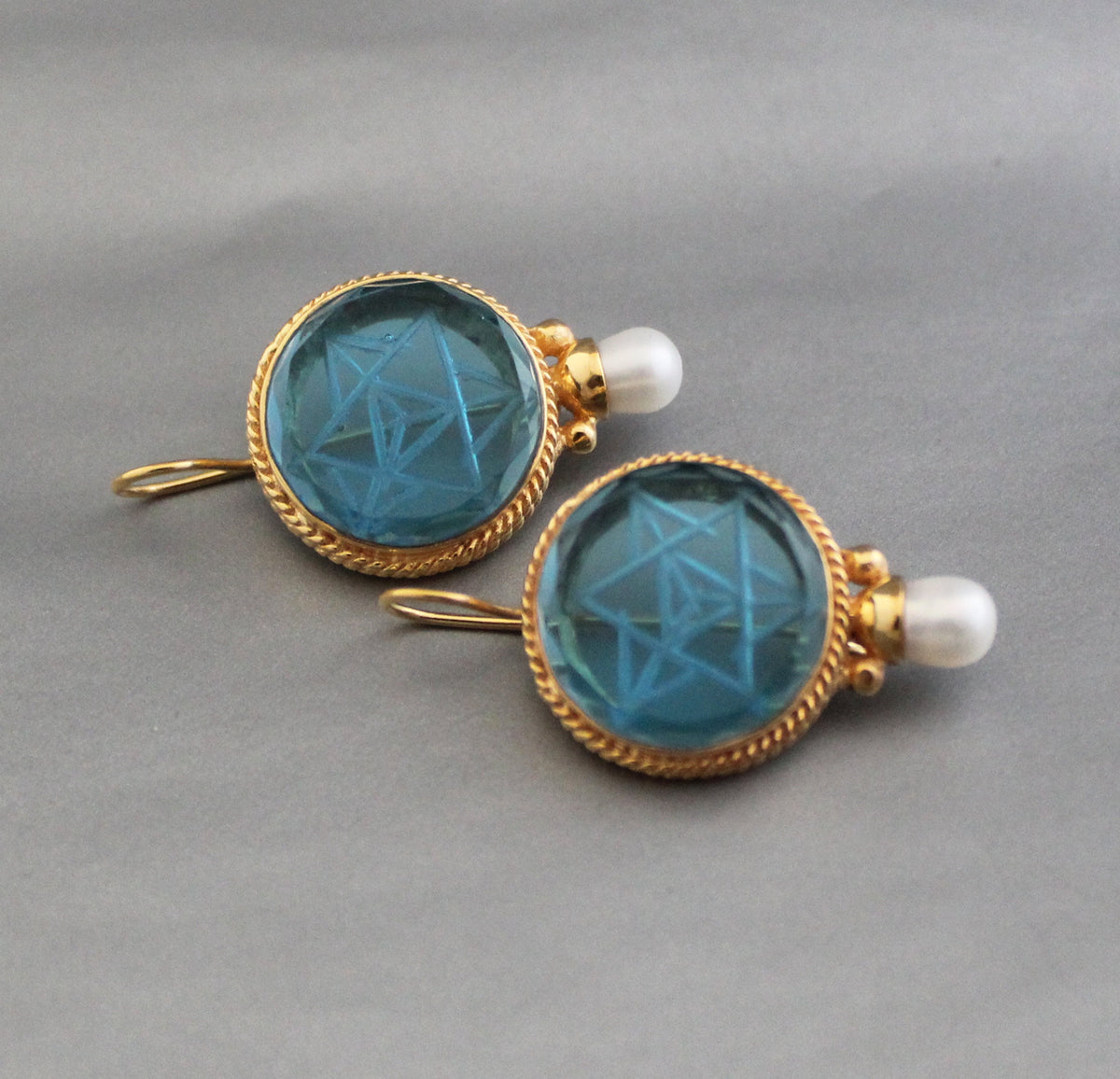 Blue Merkaba Intaglio Earrings, Victorian Pearl Style, Gold, photo 7