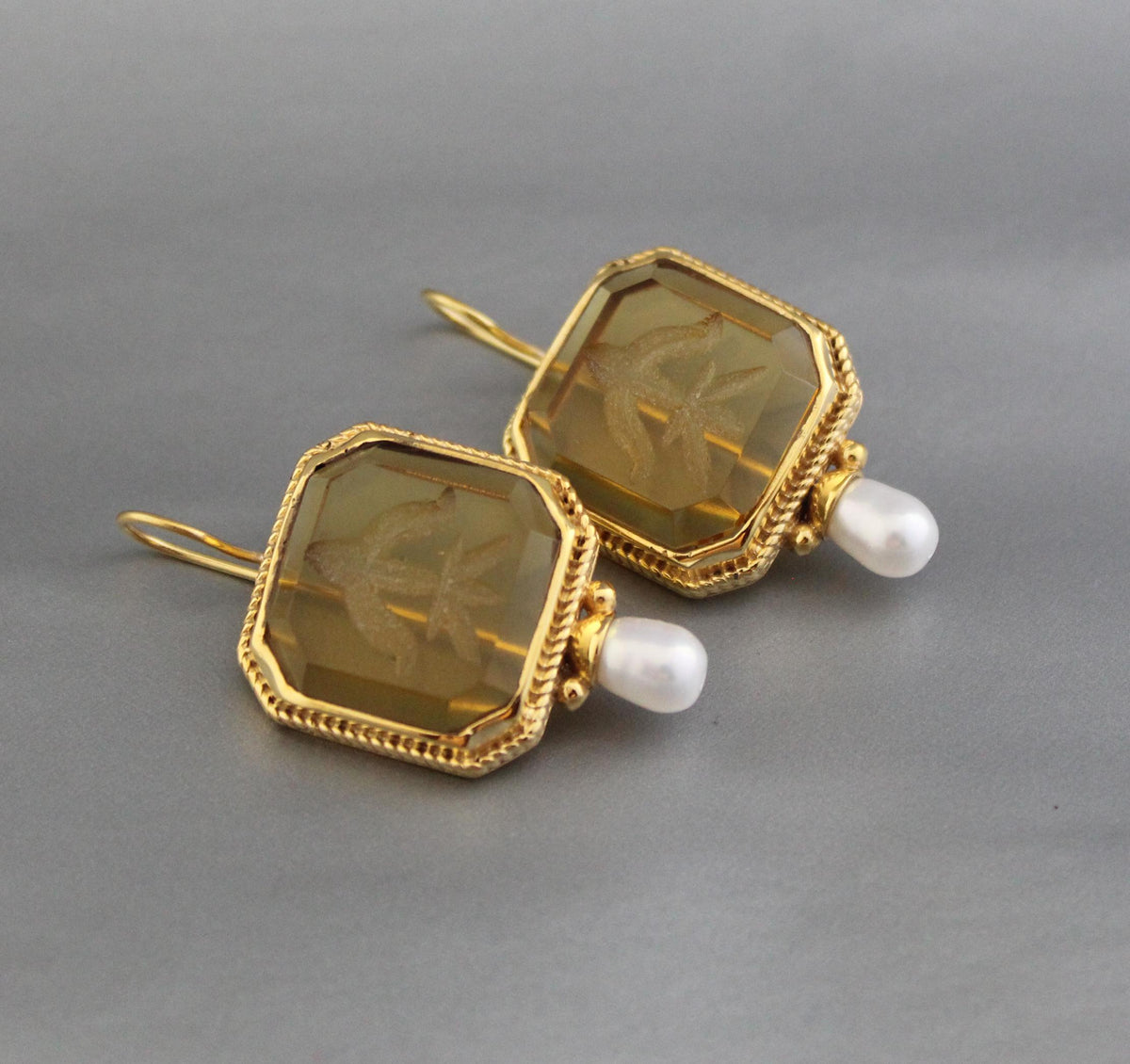 Yellow Intaglio Earrings, Victorian Art Deco Style, Brass, photo 2