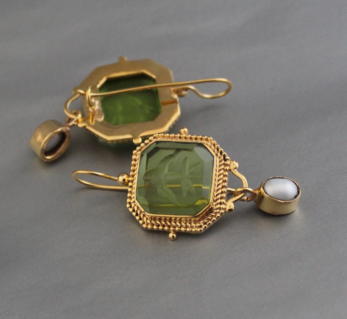 Green Intaglio Drop Earrings, Victorian Art Deco Gold, photo 2