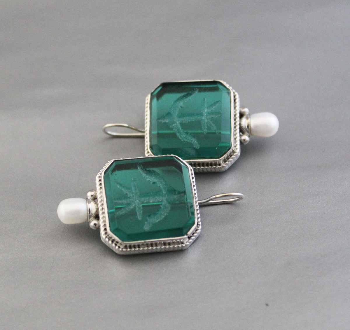 Green Carved Glass Intaglio Earrings, Victorian Roman Style, 925 Sterling Silver, photo 6