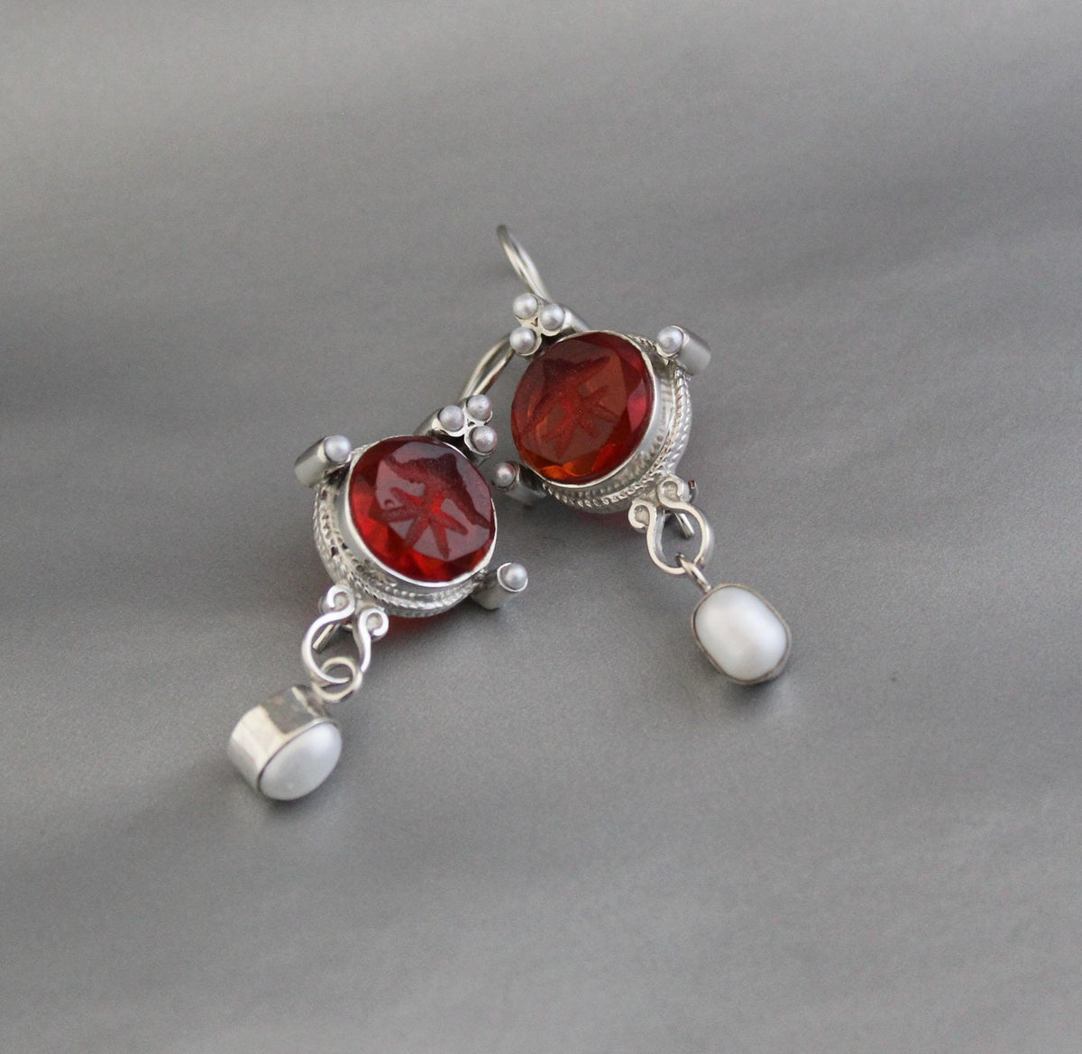 Red Fleur-de-lis Intaglio Earrings, Victorian Pearl Drops, photo 7