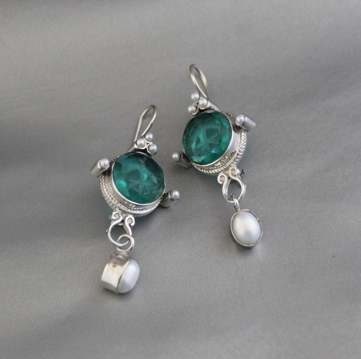 Green Glass Intaglio Chandelier Earrings, Art Deco Style, 925 Sterling Silver, photo 5
