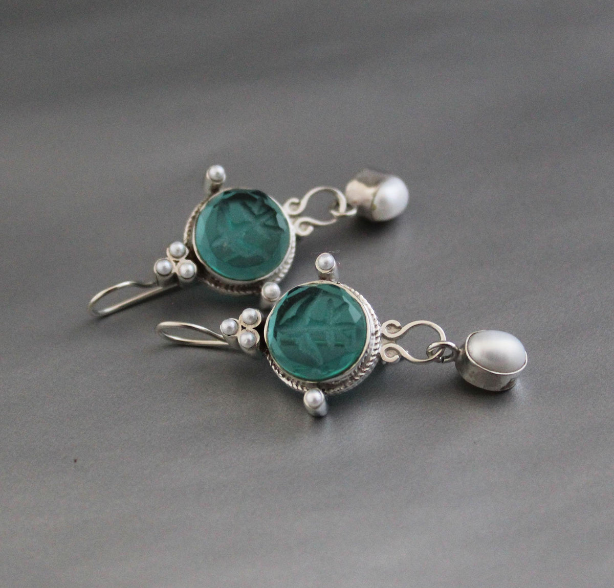 Green Glass Intaglio Chandelier Earrings, Art Deco Style, 925 Sterling Silver, photo 9