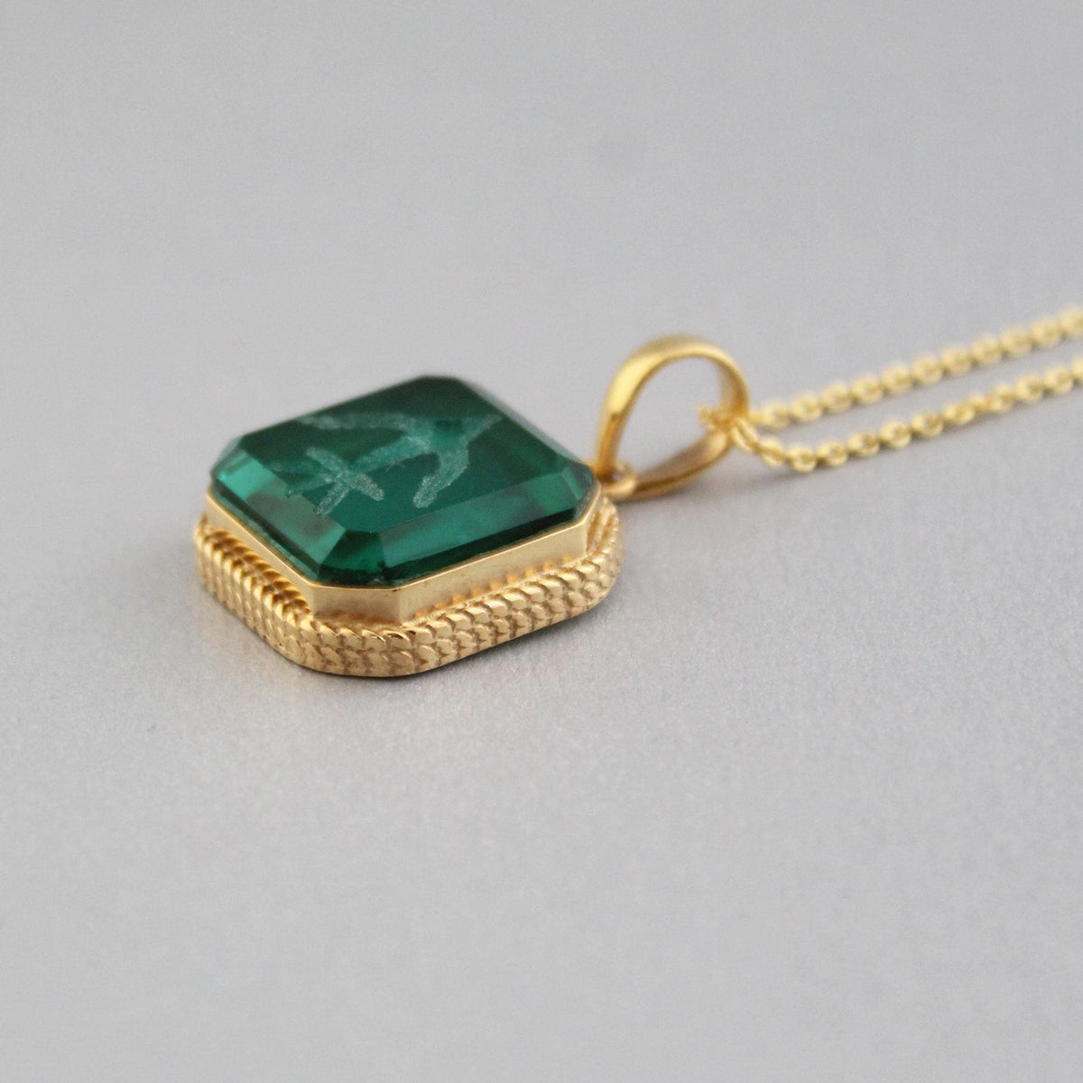Green Intaglio Necklace, Roman Style Cameo Pendant, photo 5