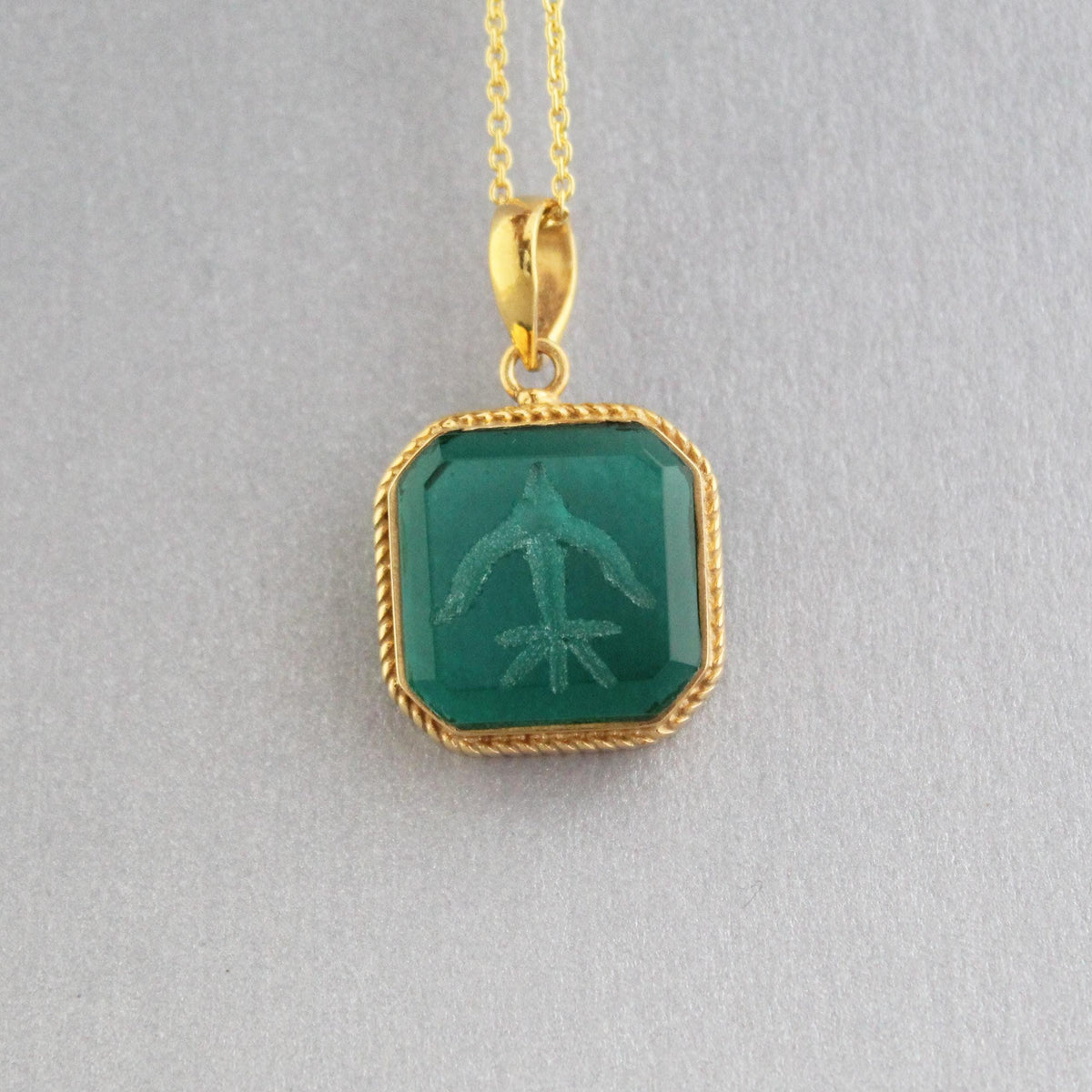Green Intaglio Necklace, Roman Style Cameo Pendant, photo 9