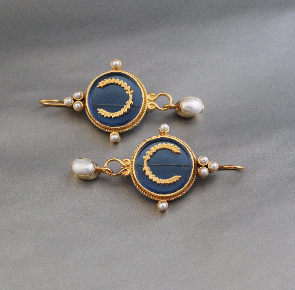 Blue Laurel Intaglio Earrings, Victorian Bridal Pearl Dangles, Gold Plated, photo 5