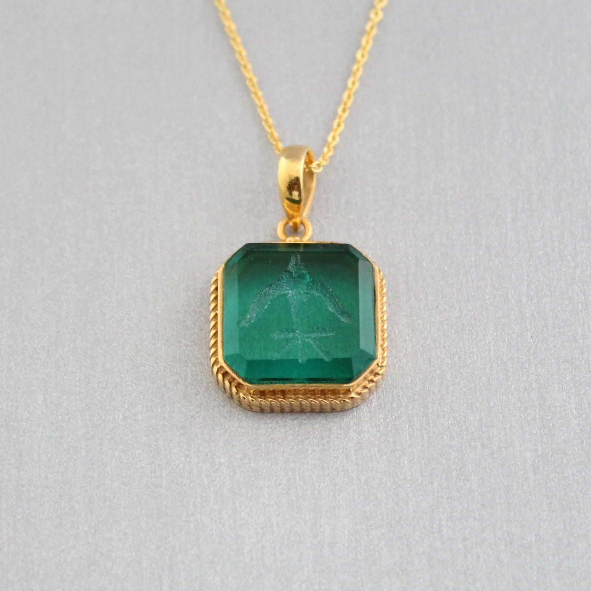 Green Intaglio Necklace, Roman Style Cameo Pendant, photo 8