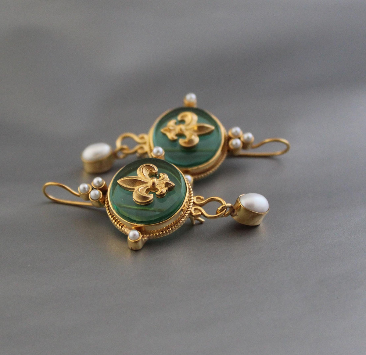 Green Fleur-de-lis Intaglio Earrings, Edwardian Style with Pearls, Antique Gold, photo 8