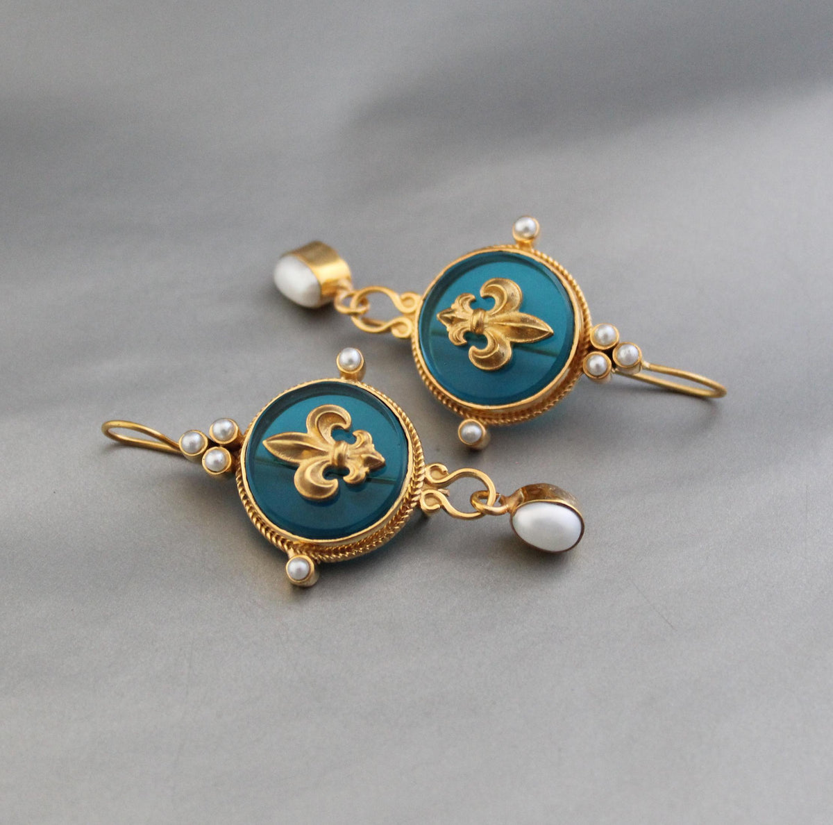 Turquoise Blue Intaglio Earrings, Victorian Dangles, Gold Plated, photo 5