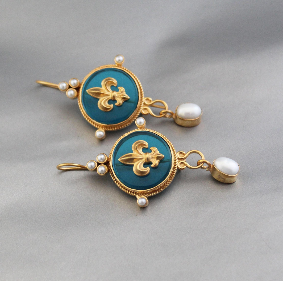 Turquoise Blue Intaglio Earrings, Victorian Dangles, Gold Plated, photo 6