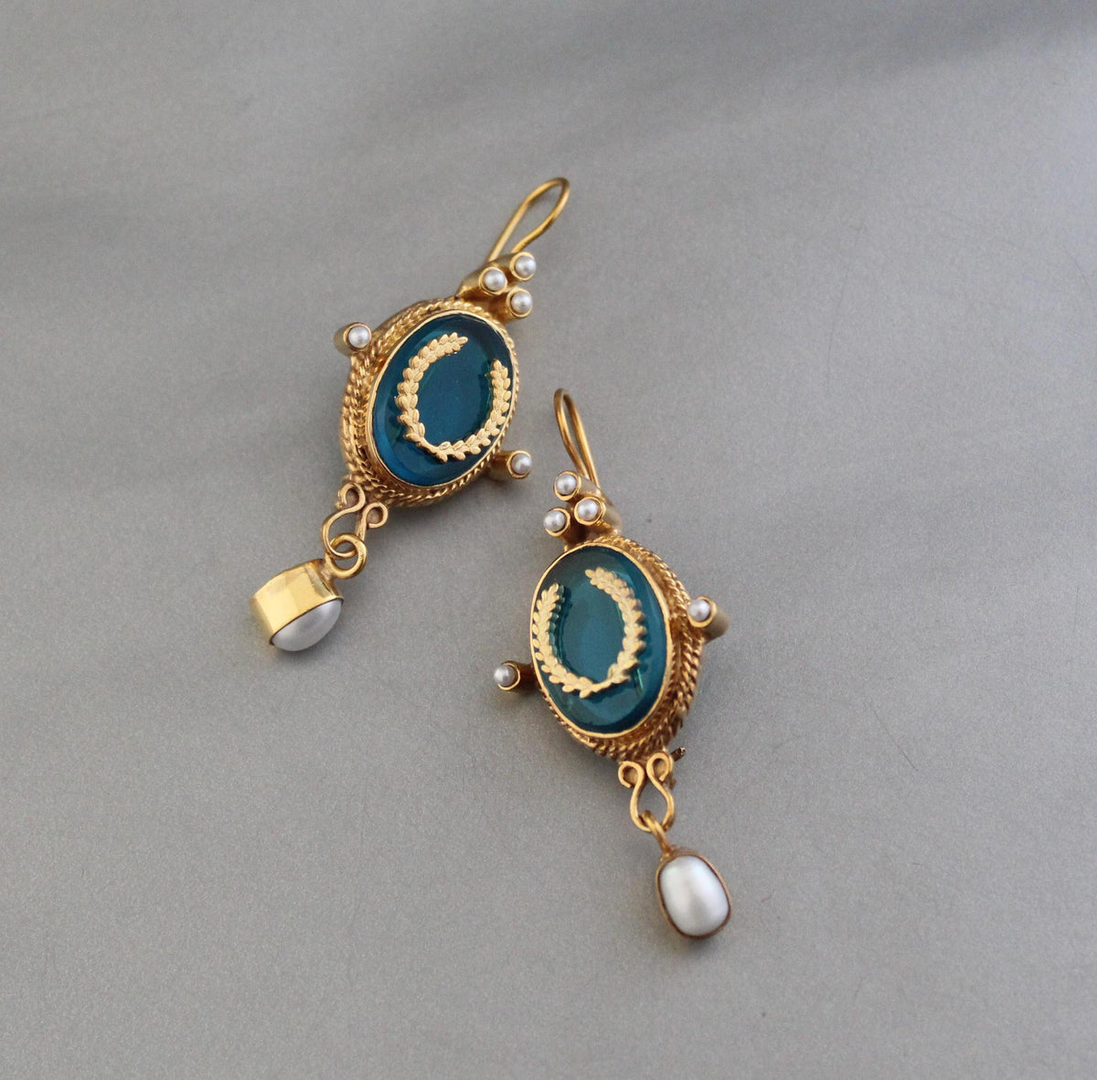 Laurel Wreath Intaglio Earrings, Victorian Pearl Dangles, Gold Plated, photo 7