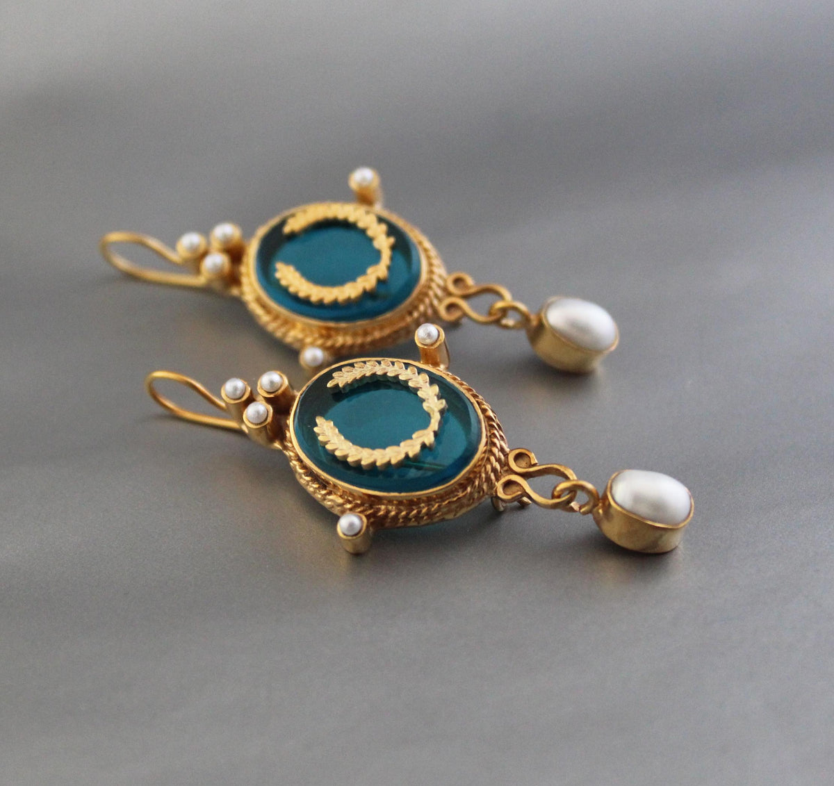 Laurel Wreath Intaglio Earrings, Victorian Pearl Dangles, Gold Plated, photo 9