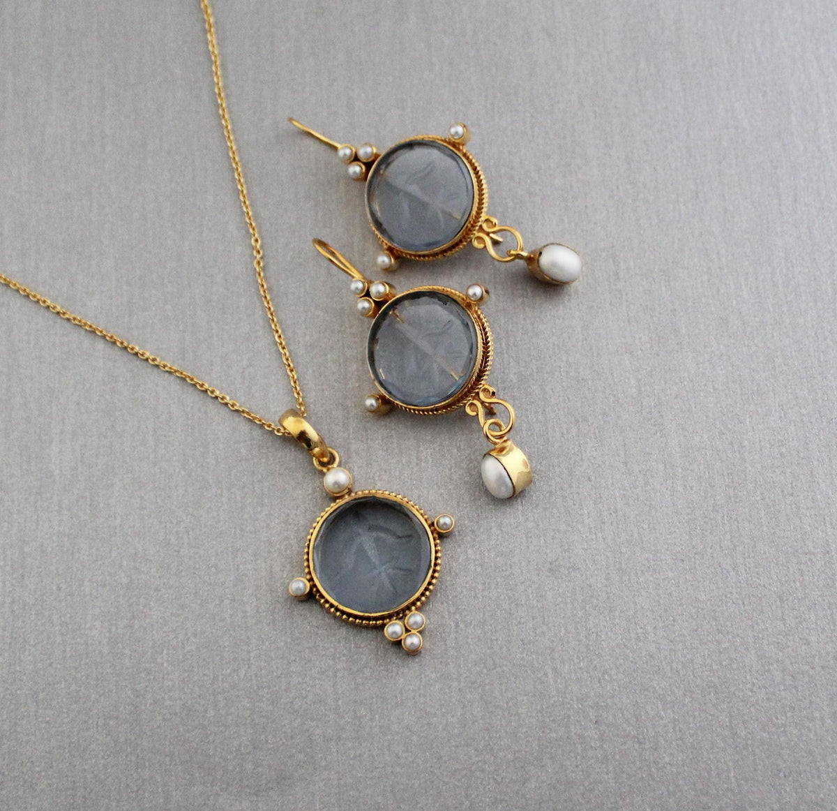 Blue Intaglio Pendant Necklace and Pearl Earrings Set, Gold Tone, photo 2