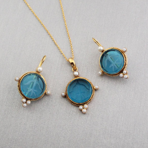 Clear Crystal Intaglio Pendant and Earrings Set, Gold Chandelier with Pearls
