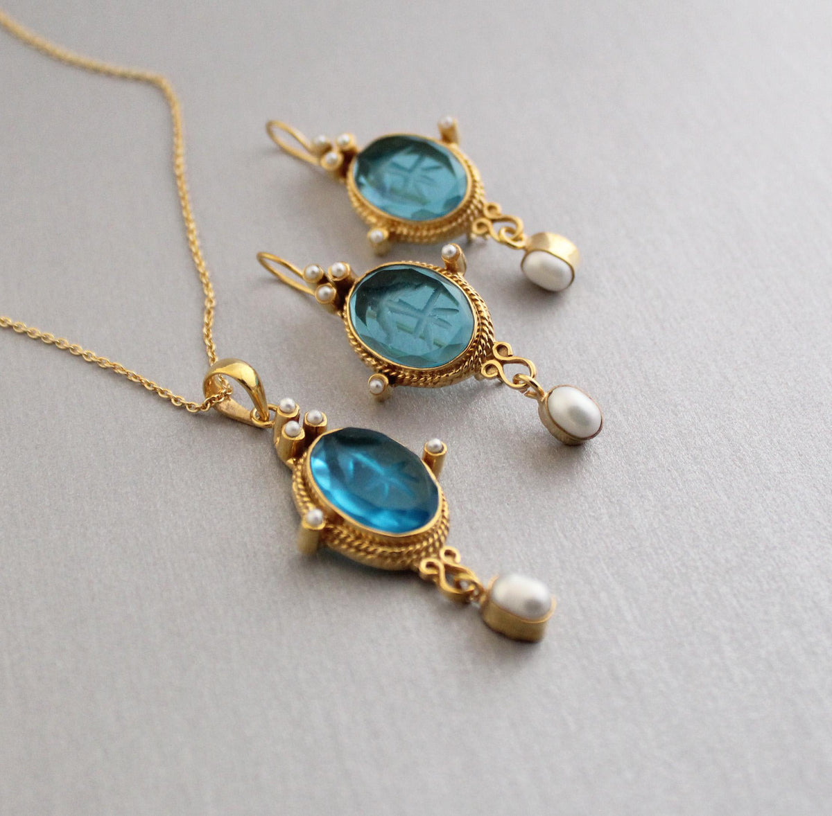 Blue Intaglio Earrings and Pendant Set, Long Vintage Gold, photo 2
