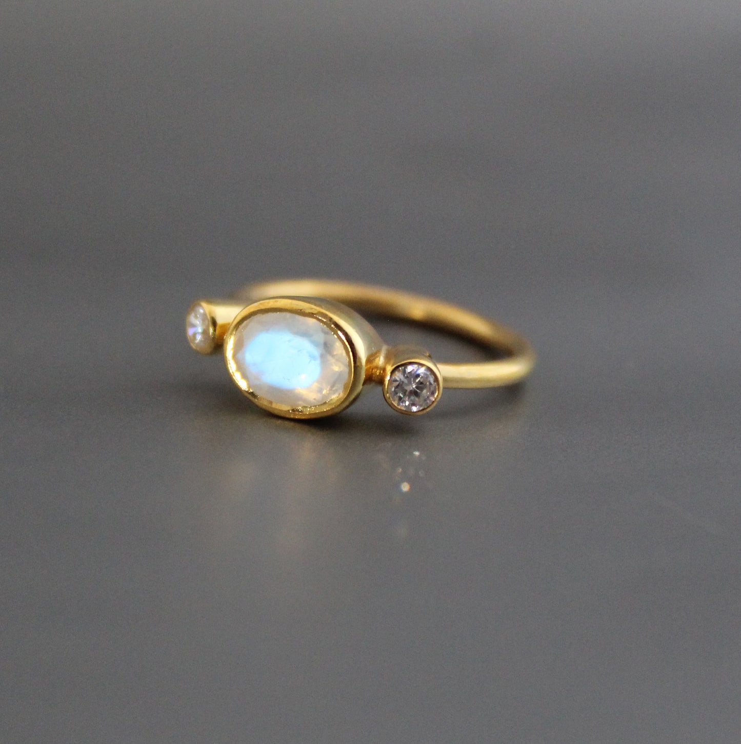 Rainbow moonstone Ring