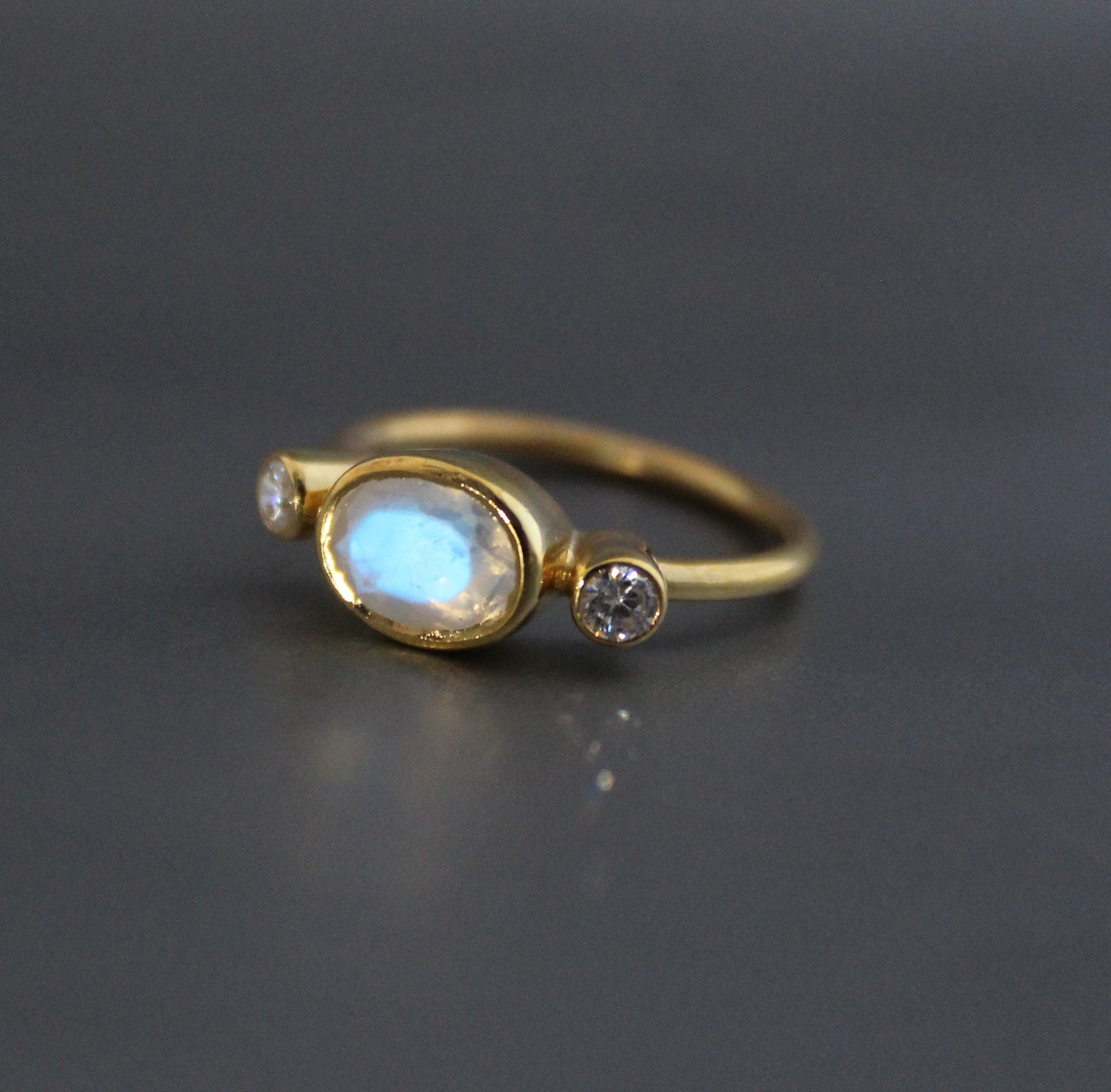 Rainbow moonstone Ring