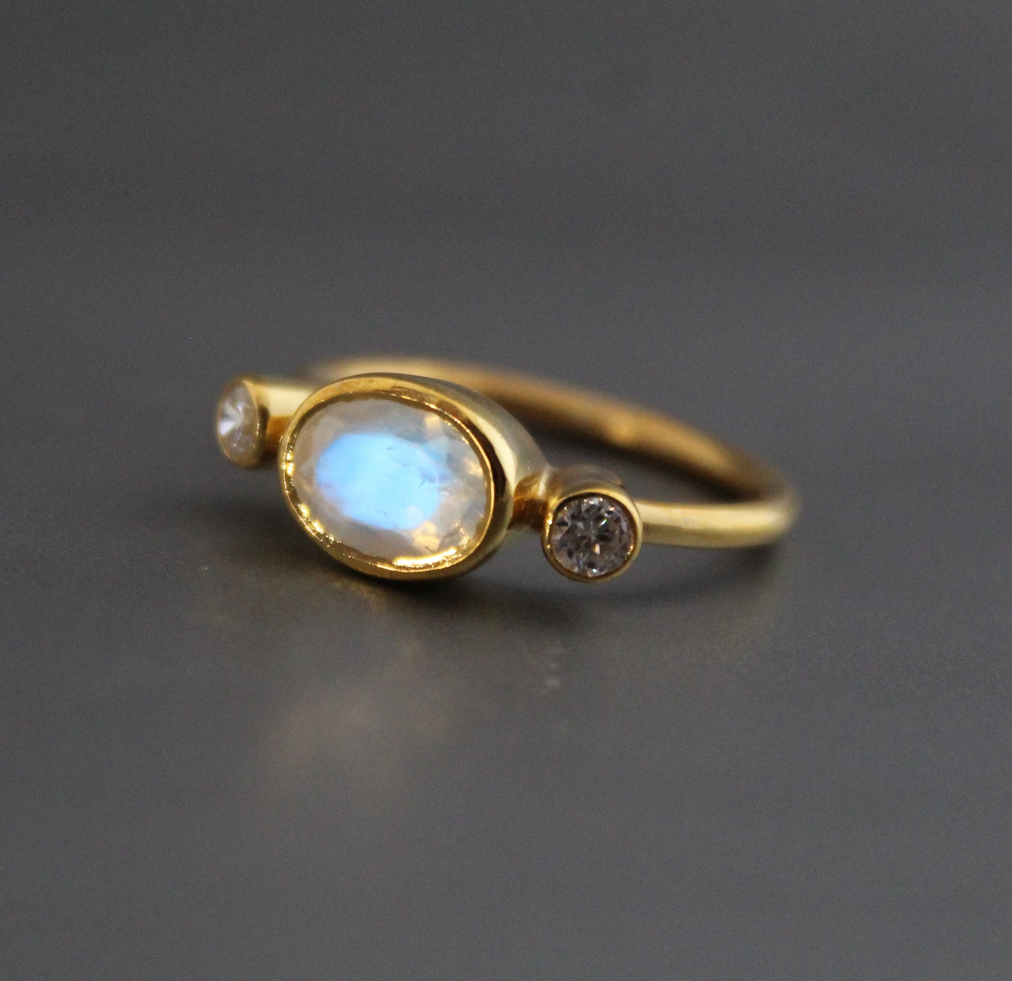 Rainbow moonstone Ring