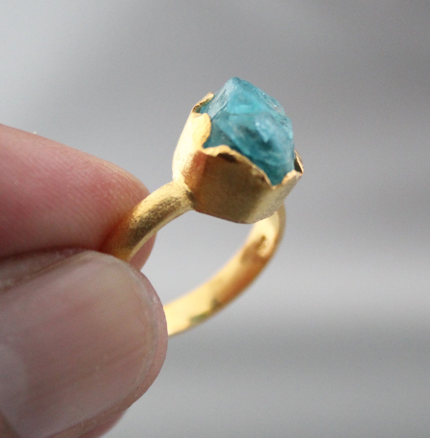 Raw Apatite Ring