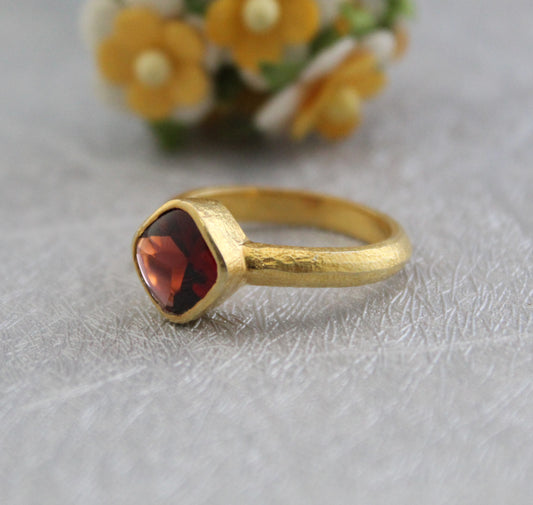 Garnet Ring