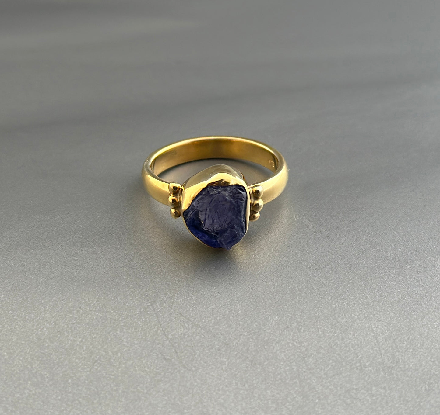 Raw Tanzanite Stone Ring