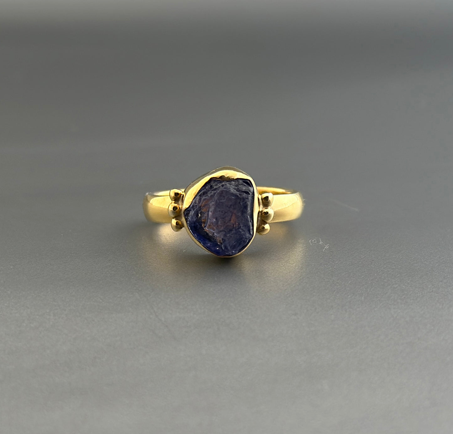 Raw Tanzanite Stone Ring