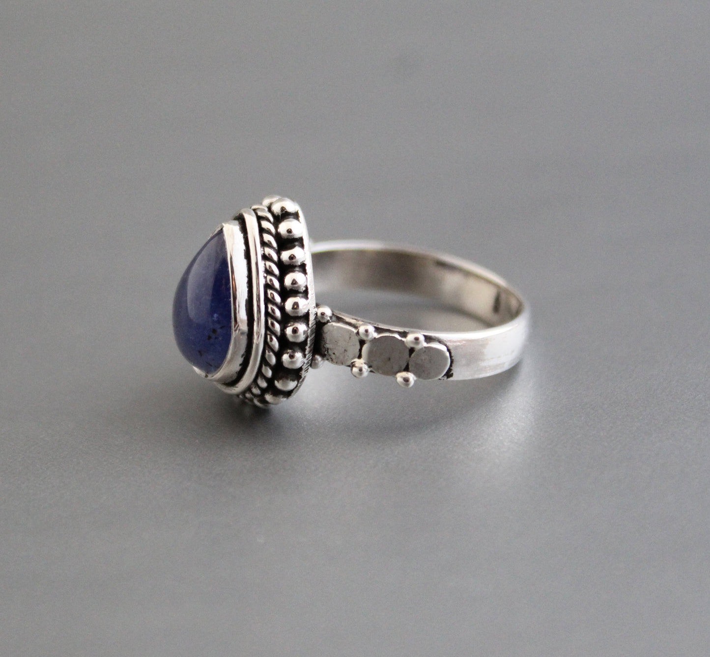 Natural Tanzanite Ring