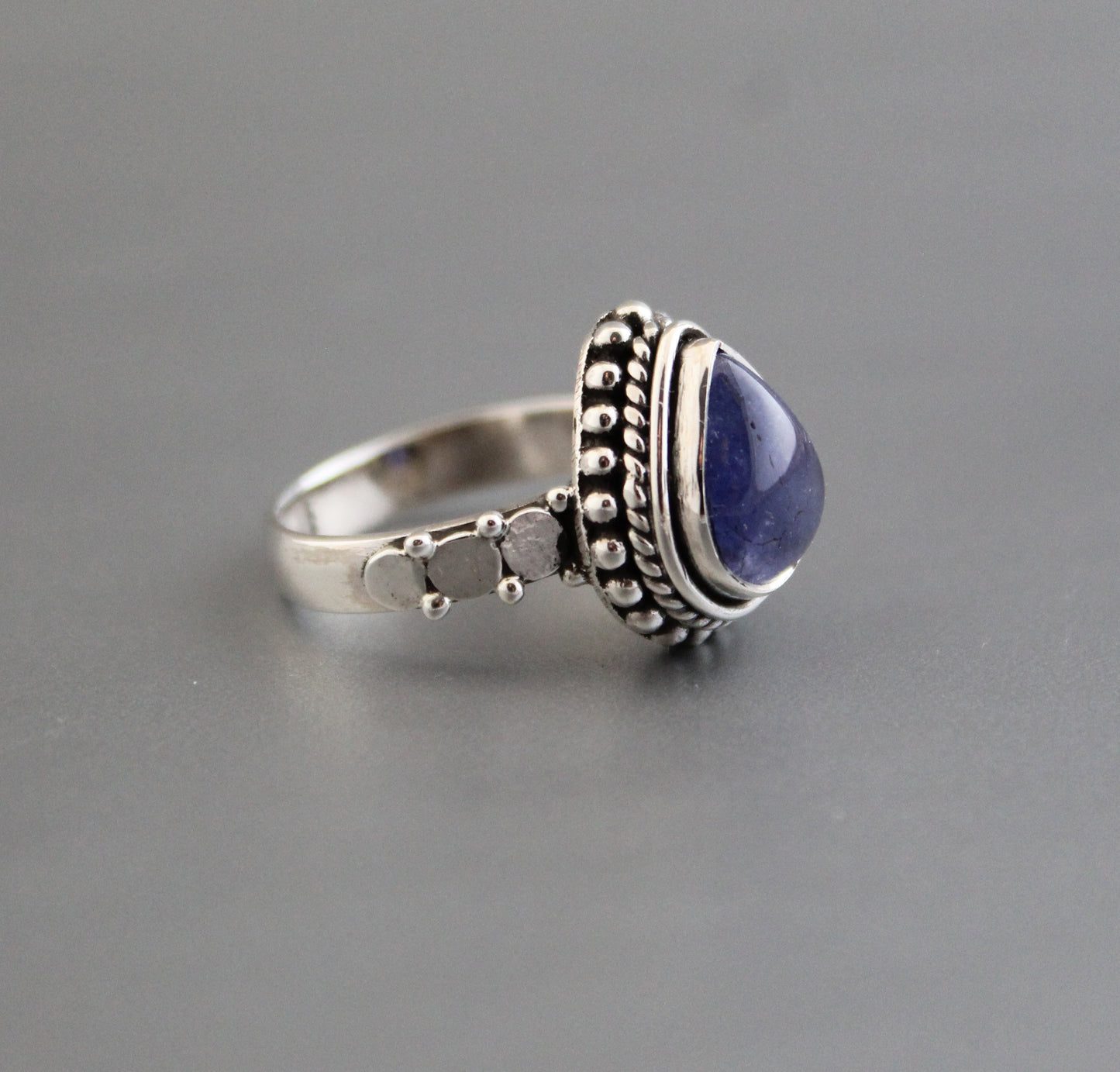 Natural Tanzanite Ring