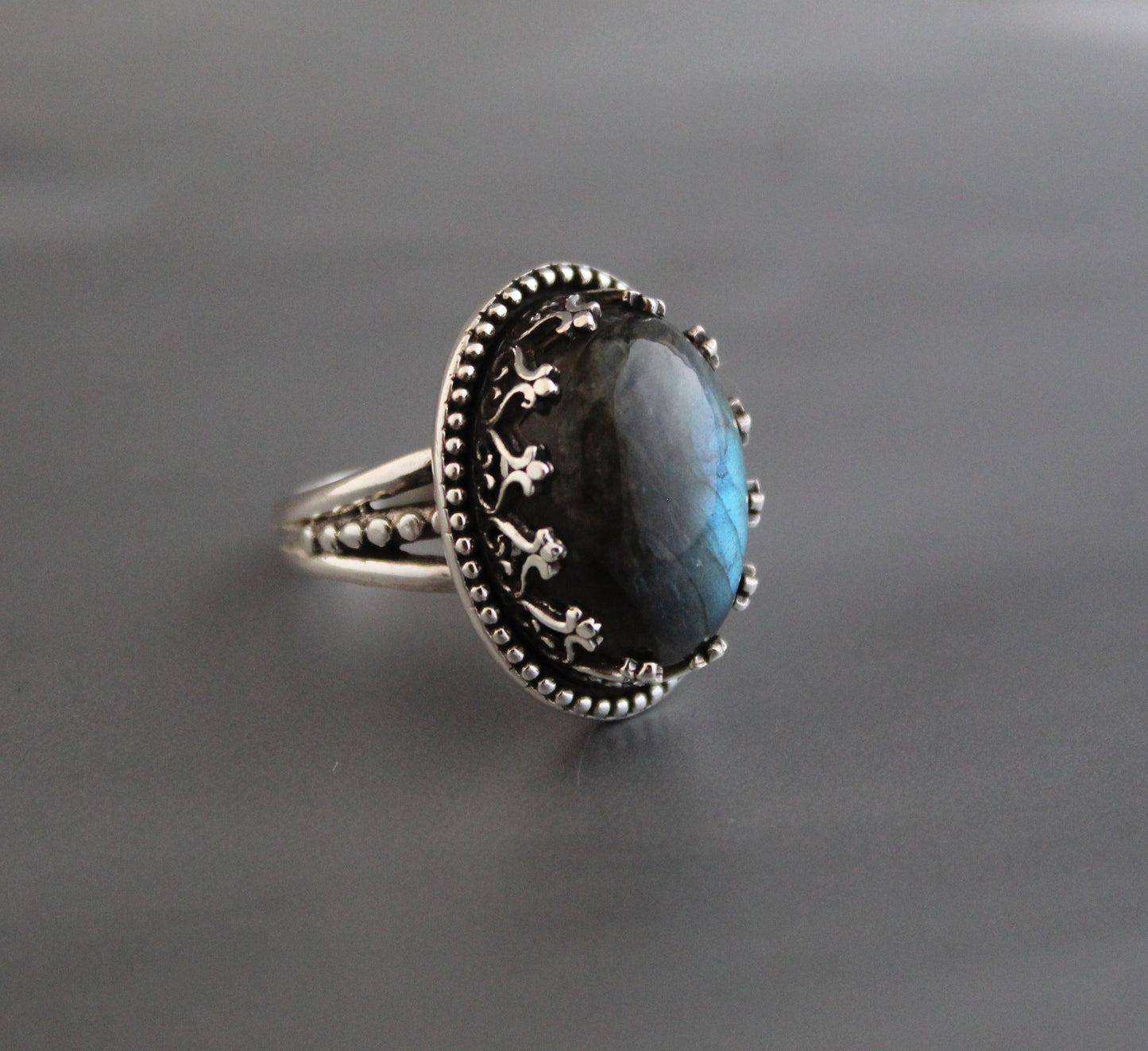 Labradorite Sterling Silver Ring