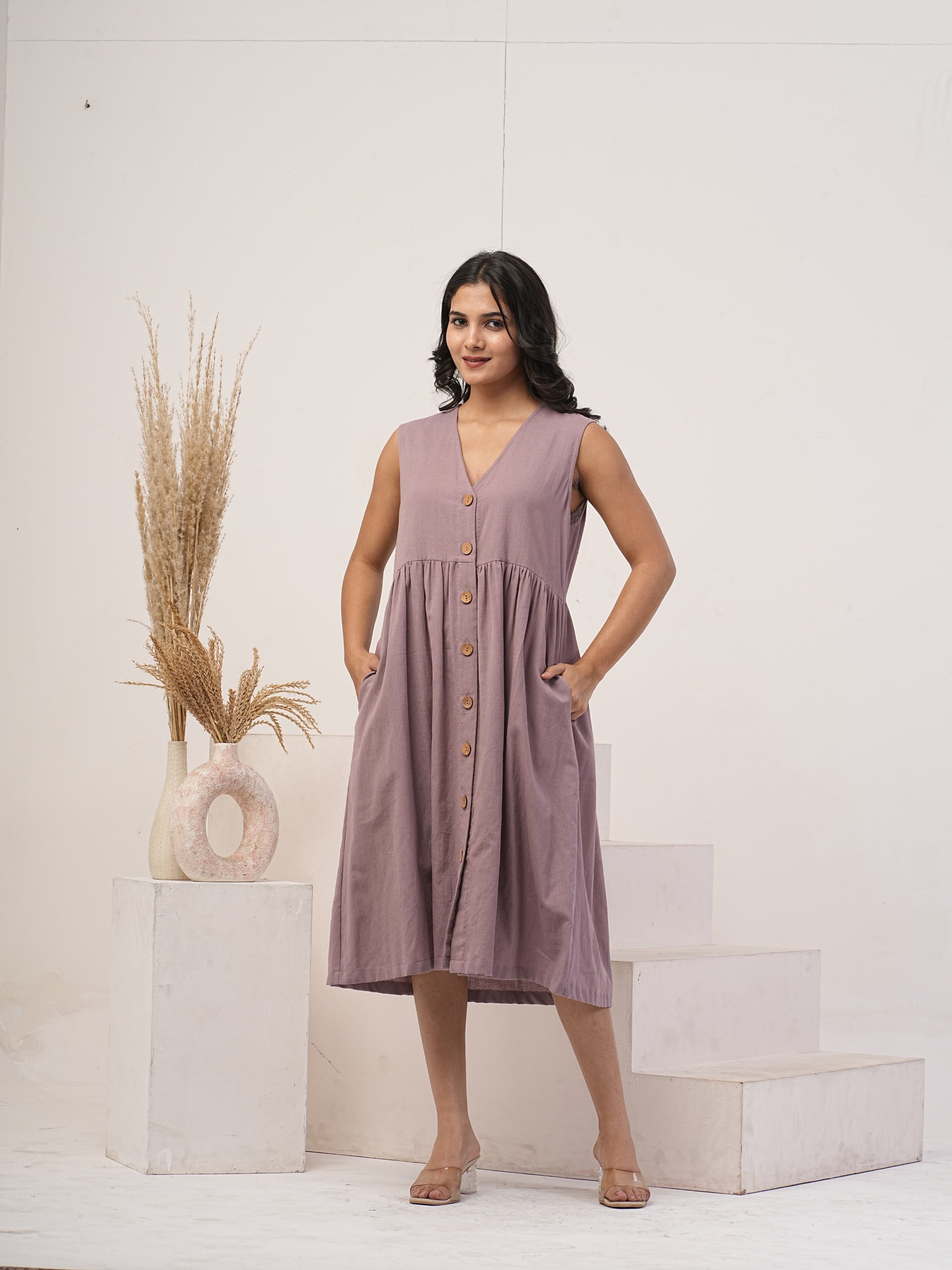 Sleeveless Smock linen V-Neck Dress