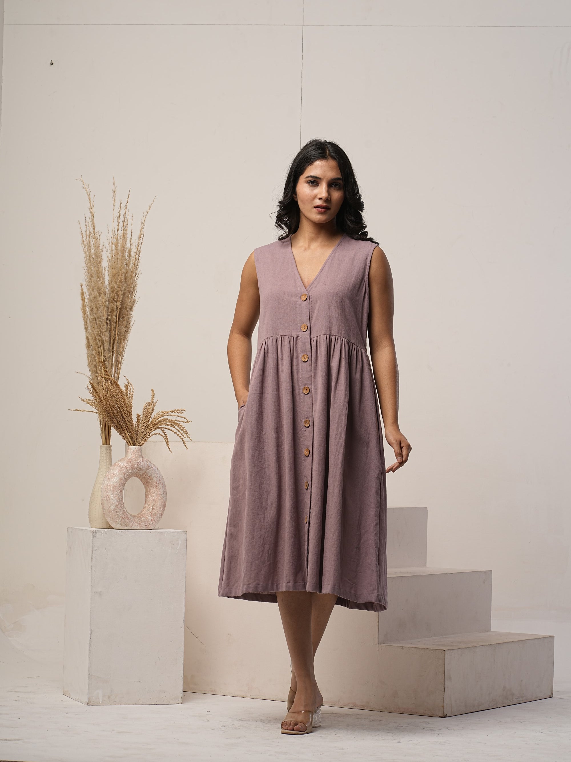 Sleeveless Smock linen V-Neck Dress