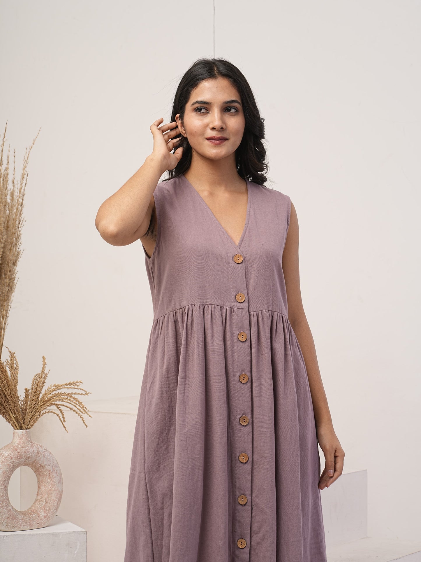 Sleeveless Smock linen V-Neck Dress