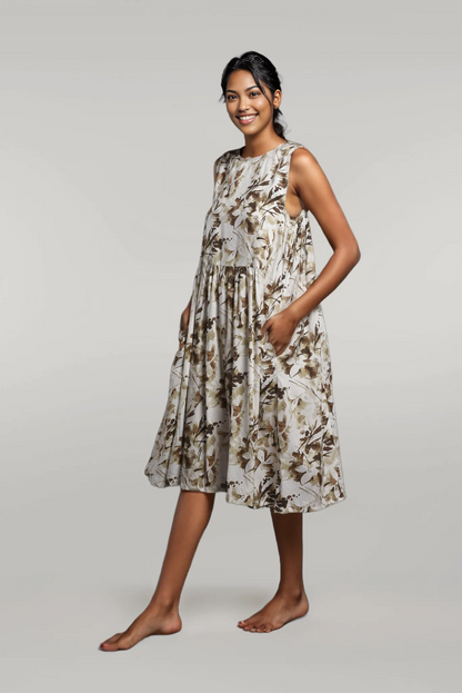 Printed Boat Neck Sleeveless Dress with Pockets