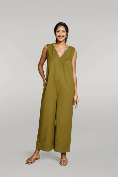 Casual Baggy V Neck Sleeveless Jumpsuit with Pockets