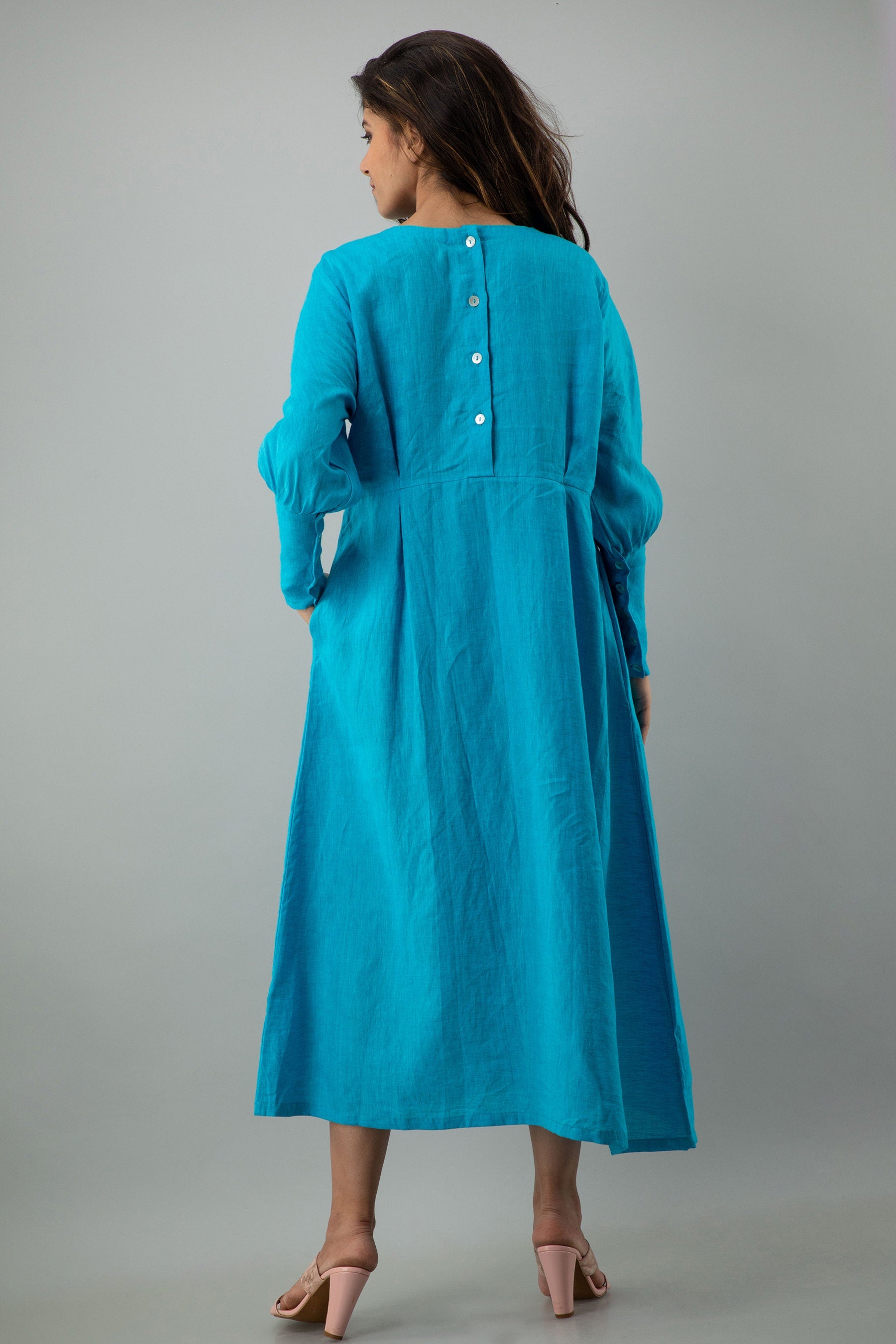 Blue Linen Midi Dress: Long Sleeve Back Button Oversized Dress with Pockets, Plus Size Clothing, Vintage Boho Long Sleeve Dress